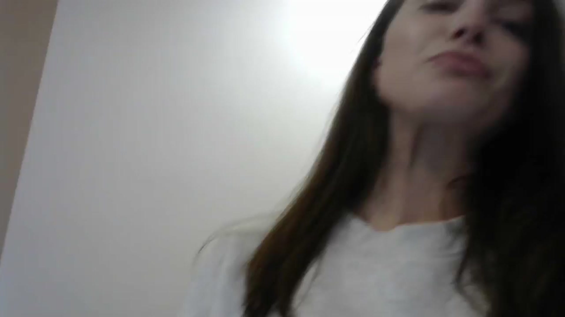 Gallery image thumbnail from HaleyReed's myfreecams stream on, 05/12/2024, 17:23 image 4 of 20