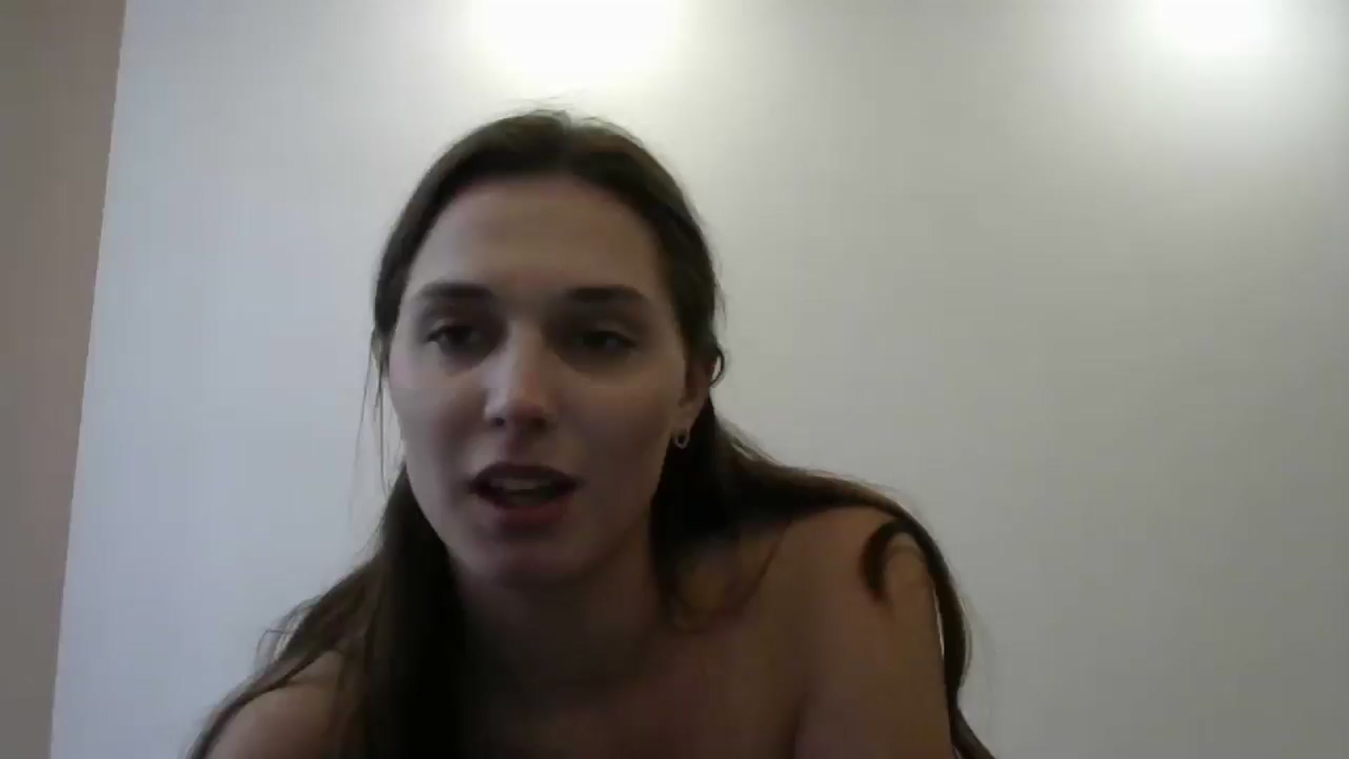 Gallery image thumbnail from HaleyReed's myfreecams stream on, 05/13/2024, 13:48 image 16 of 20