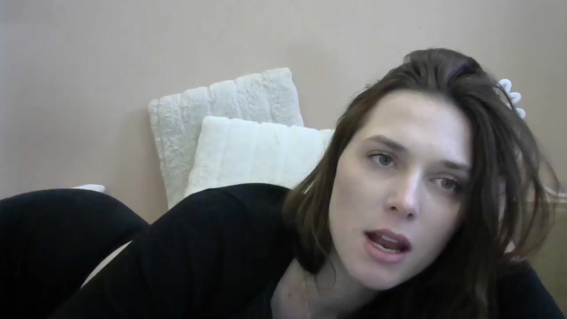 Gallery image thumbnail from HaleyReed's myfreecams stream on, 05/13/2024, 13:48 image 2 of 20