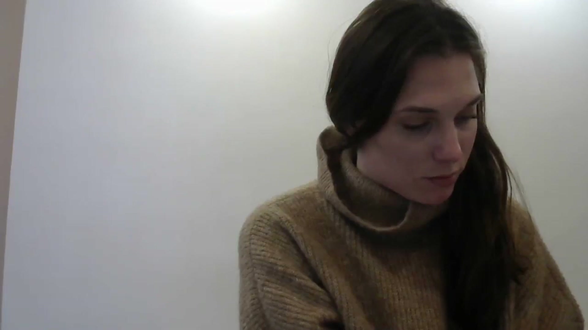Gallery image thumbnail from HaleyReed's myfreecams stream on, 05/13/2024, 16:14 image 8 of 20