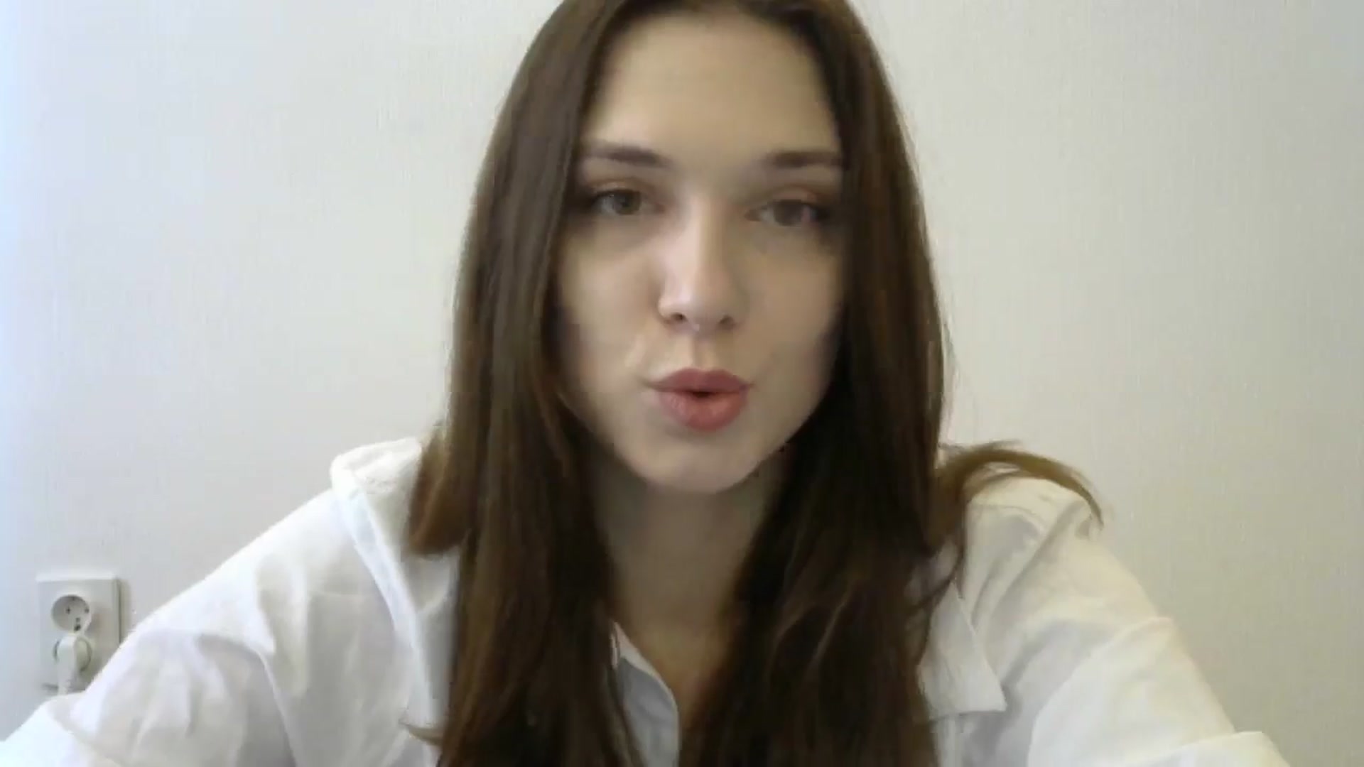 Gallery image thumbnail from HaleyReed's myfreecams stream on, 05/15/2024, 10:31 image 11 of 20
