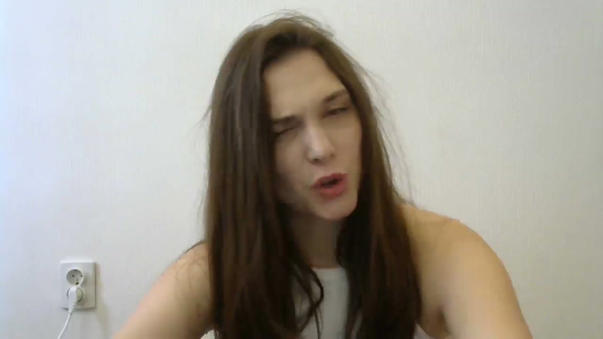 Gallery image thumbnail from HaleyReed's myfreecams stream on, 05/15/2024, 11:36 image 19 of 20