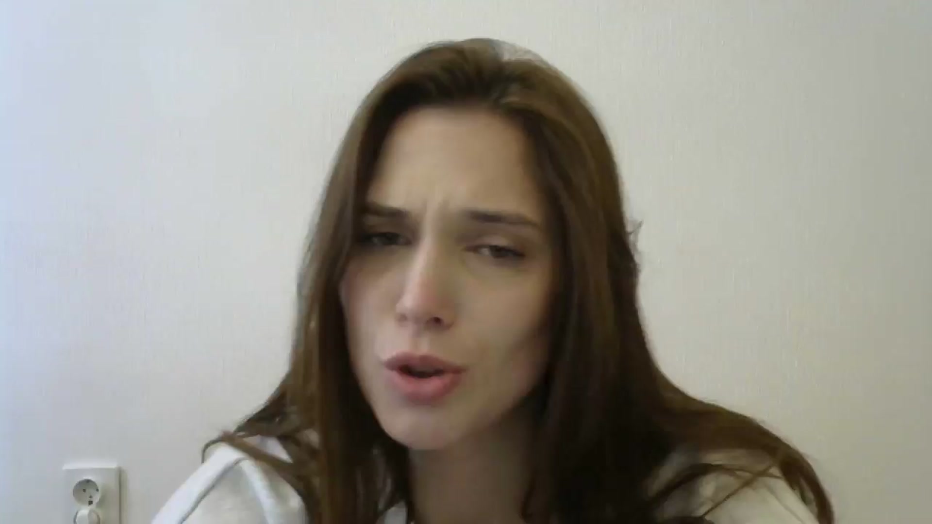 Gallery image thumbnail from HaleyReed's myfreecams stream on, 05/15/2024, 13:40 image 15 of 20