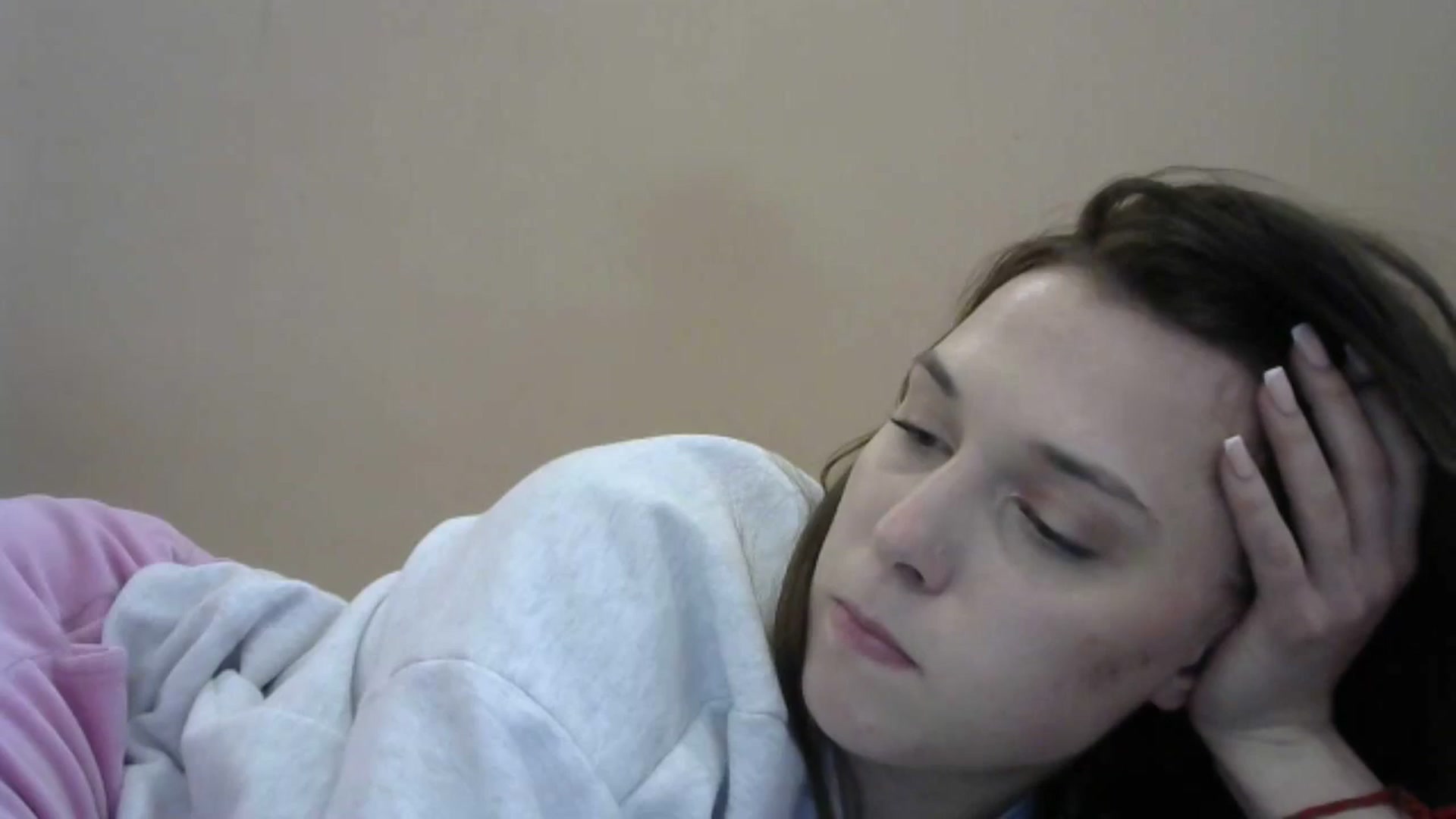 Gallery image thumbnail from HaleyReed's myfreecams stream on, 05/15/2024, 15:47 image 17 of 20
