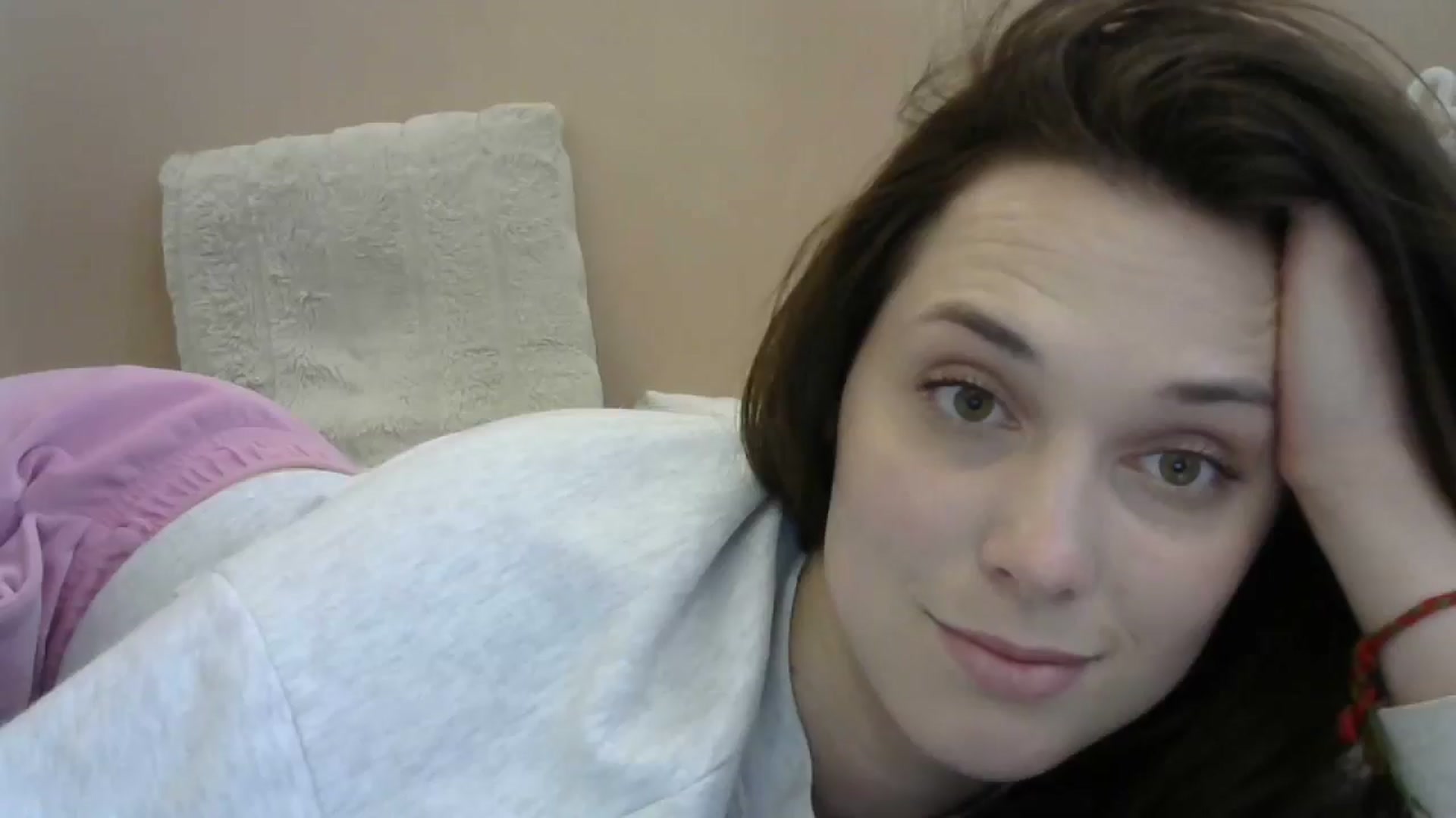 Gallery image thumbnail from HaleyReed's myfreecams stream on, 05/15/2024, 15:47 image 2 of 20
