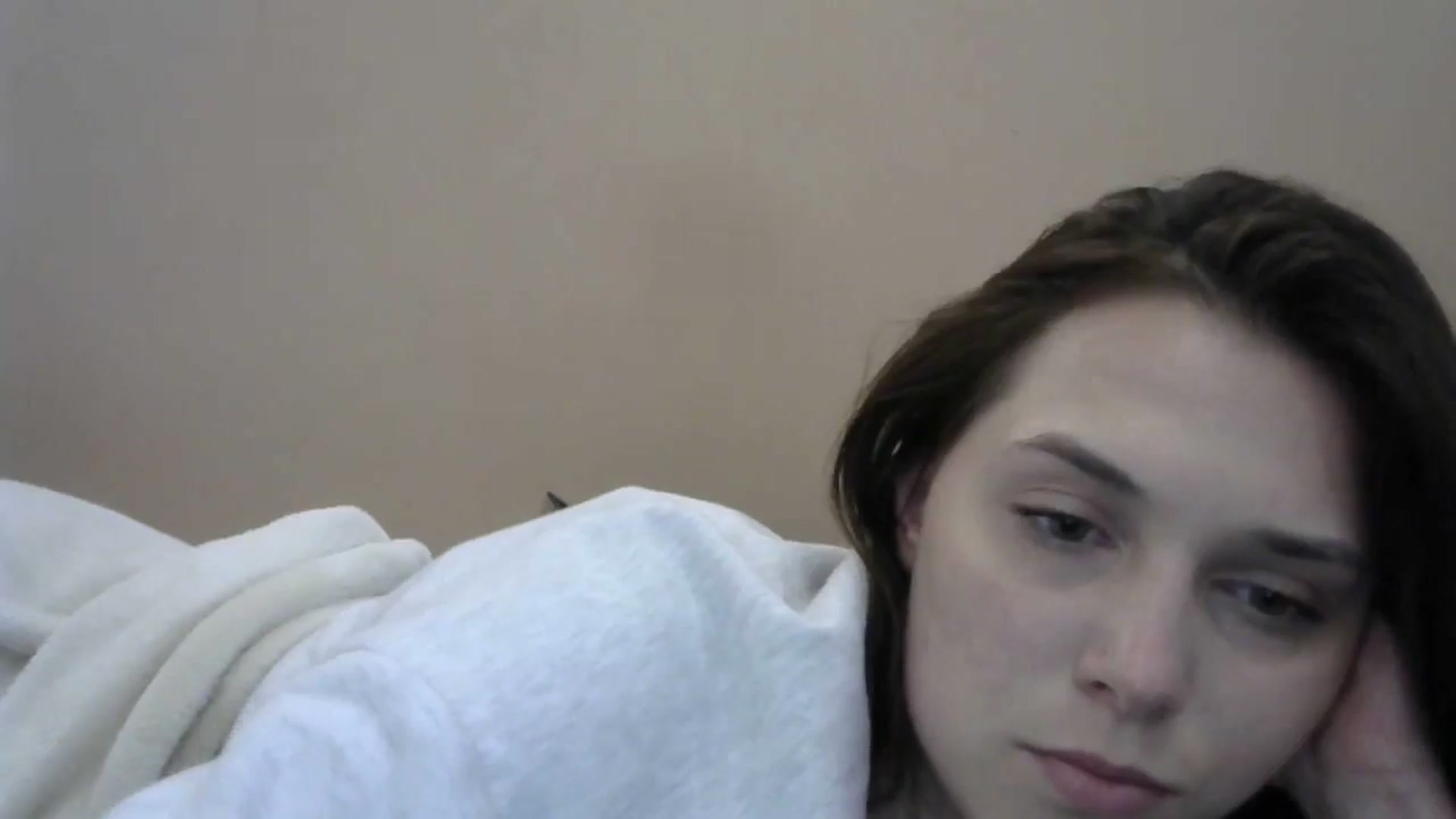 Gallery image thumbnail from HaleyReed's myfreecams stream on, 05/15/2024, 15:59 image 12 of 20
