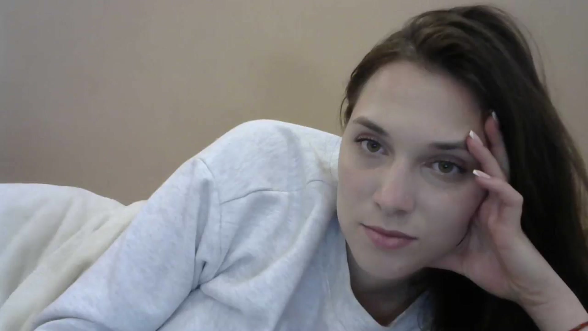 Gallery image thumbnail from HaleyReed's myfreecams stream on, 05/15/2024, 16:13 image 13 of 20