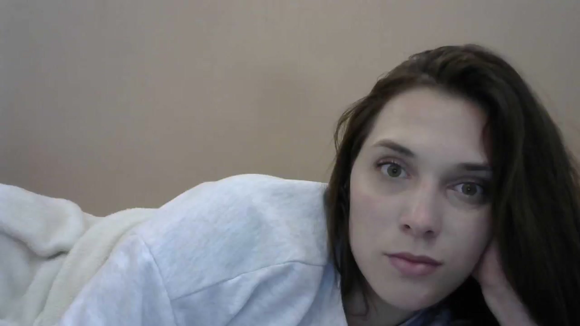 Gallery image thumbnail from HaleyReed's myfreecams stream on, 05/15/2024, 16:13 image 1 of 20