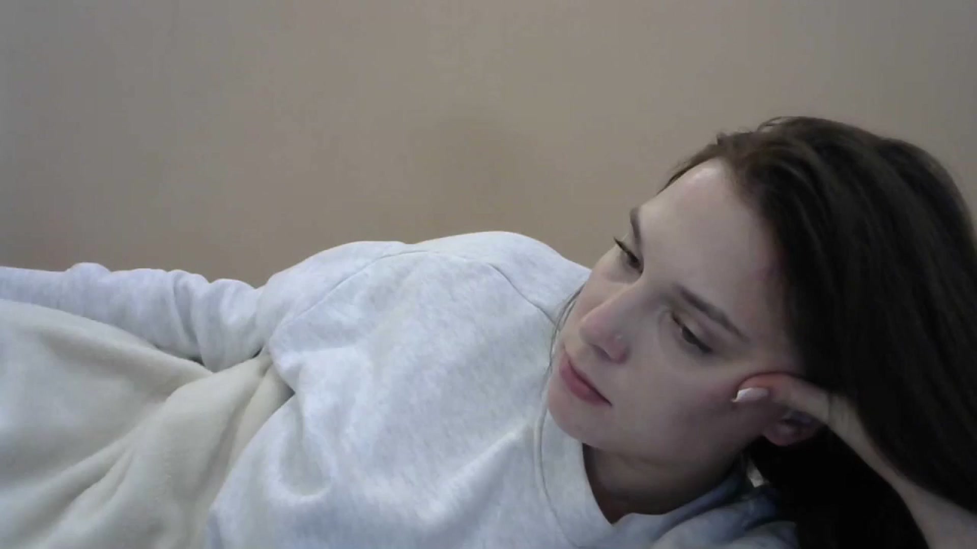 Gallery image thumbnail from HaleyReed's myfreecams stream on, 05/15/2024, 16:13 image 3 of 20