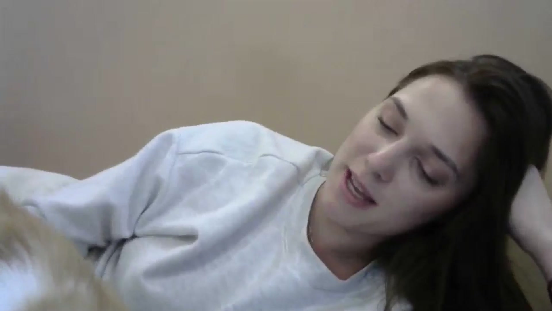 Gallery image thumbnail from HaleyReed's myfreecams stream on, 05/15/2024, 16:13 image 17 of 20