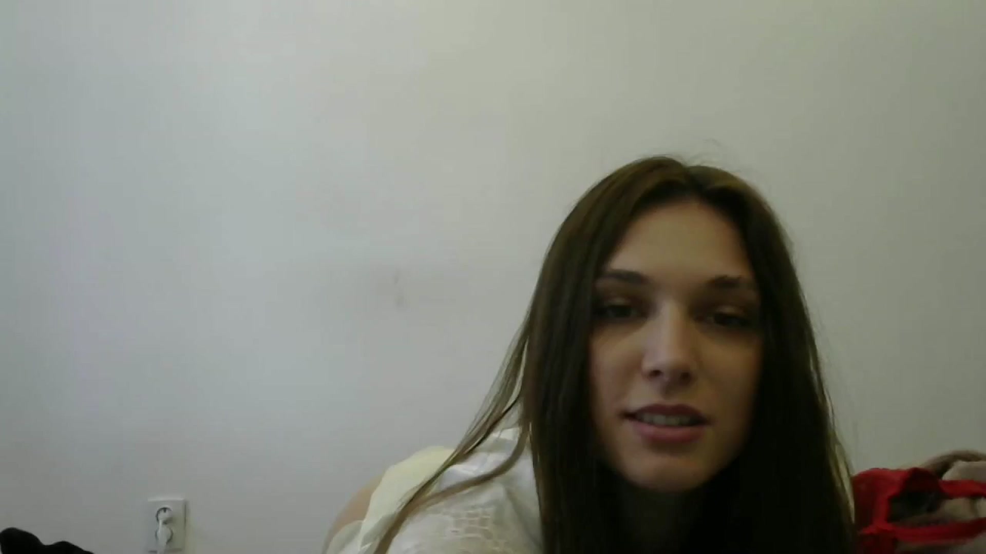 Gallery image thumbnail from HaleyReed's myfreecams stream on, 05/16/2024, 12:30 image 18 of 20