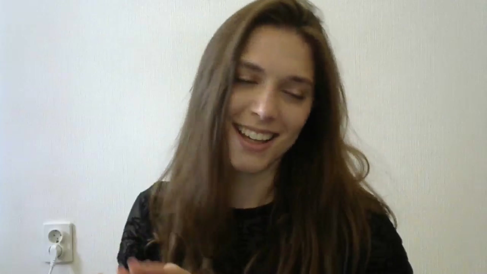 Gallery image thumbnail from HaleyReed's myfreecams stream on, 05/17/2024, 09:22 image 6 of 20