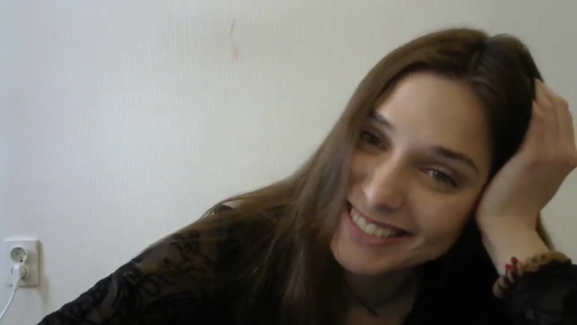 Gallery image thumbnail from HaleyReed's myfreecams stream on, 05/17/2024, 10:01 image 17 of 20