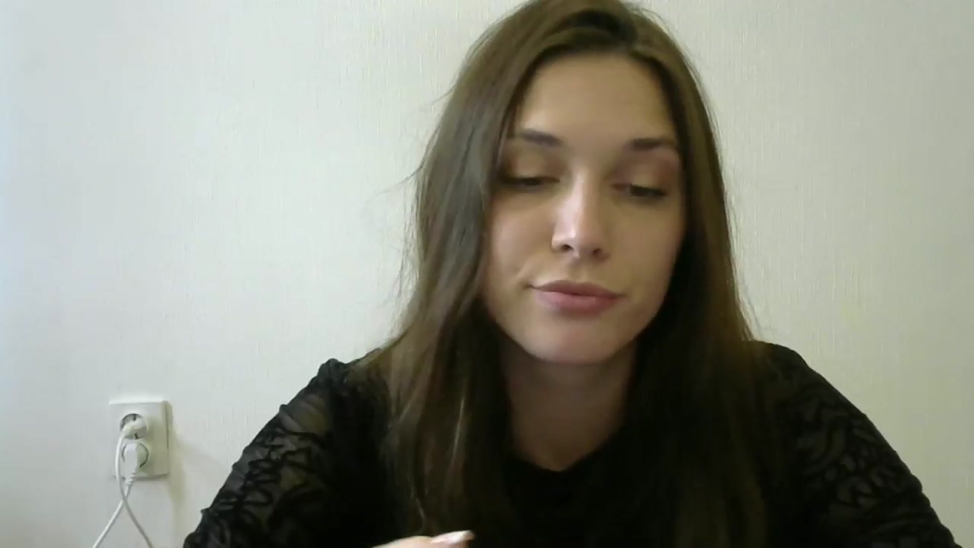 Gallery image thumbnail from HaleyReed's myfreecams stream on, 05/17/2024, 11:07 image 19 of 20