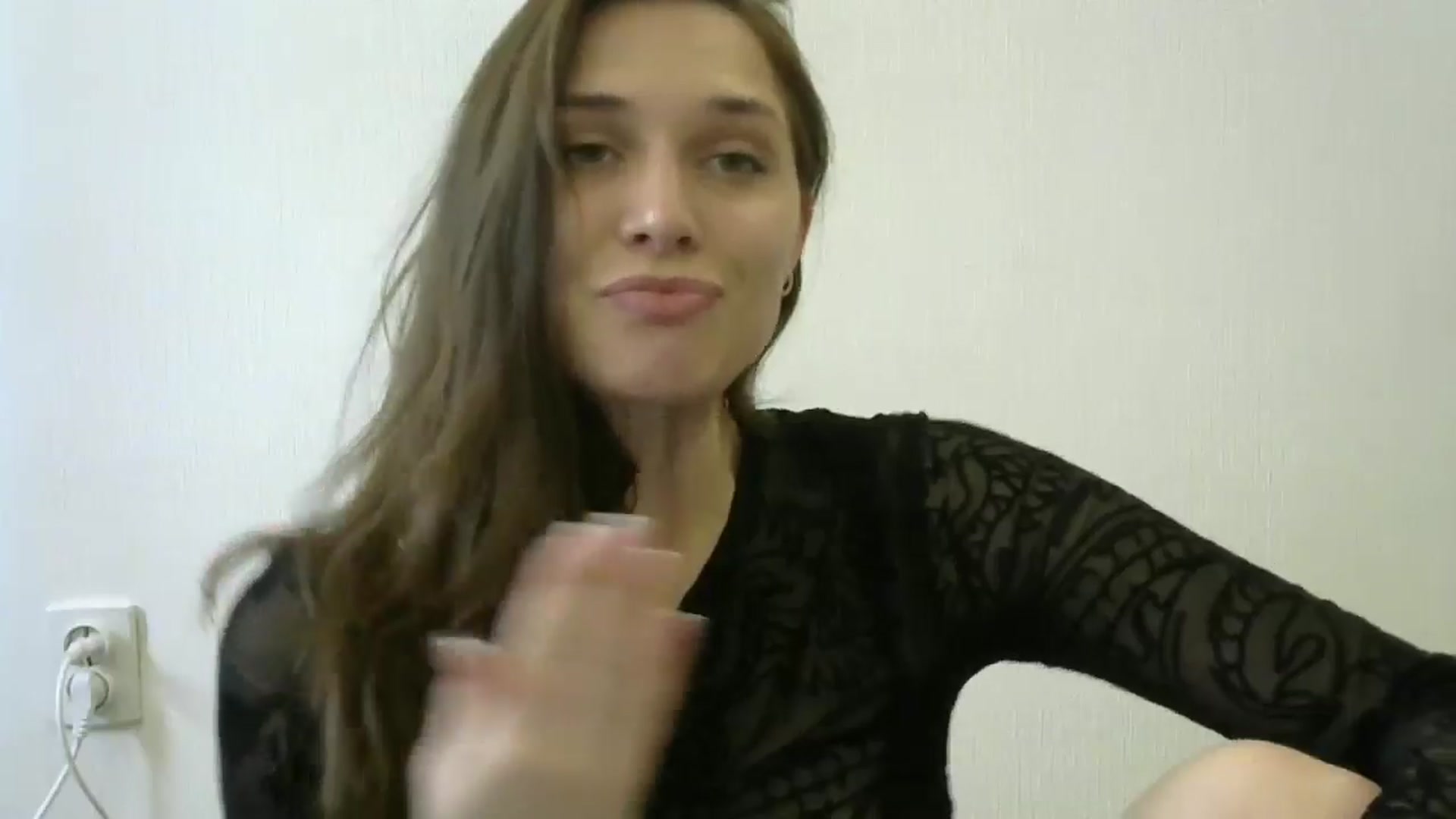 Gallery image thumbnail from HaleyReed's myfreecams stream on, 05/17/2024, 14:42 image 12 of 20