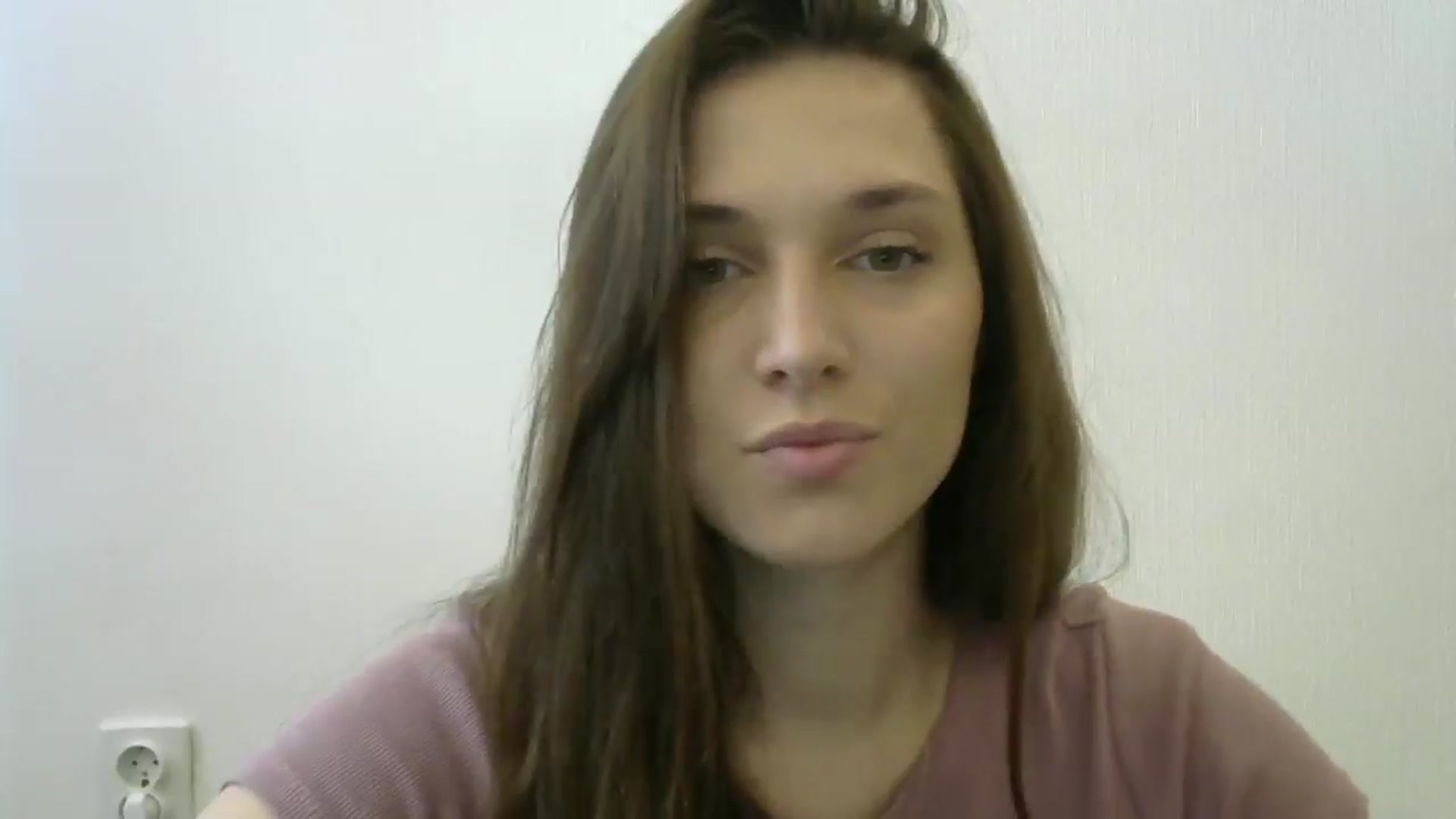 Gallery image thumbnail from HaleyReed's myfreecams stream on, 05/19/2024, 10:32 image 10 of 20