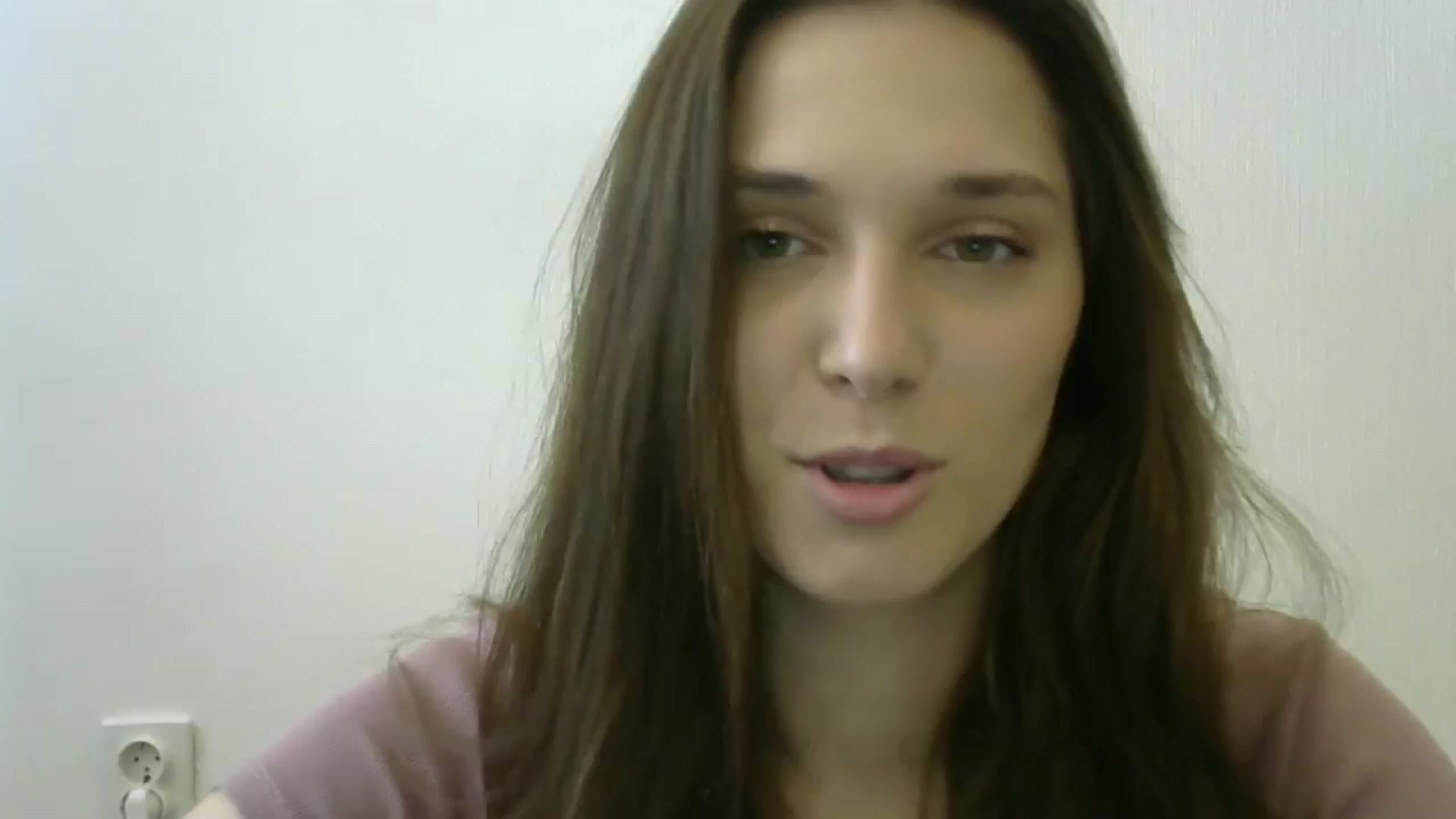 Gallery image thumbnail from HaleyReed's myfreecams stream on, 05/19/2024, 10:32 image 12 of 20