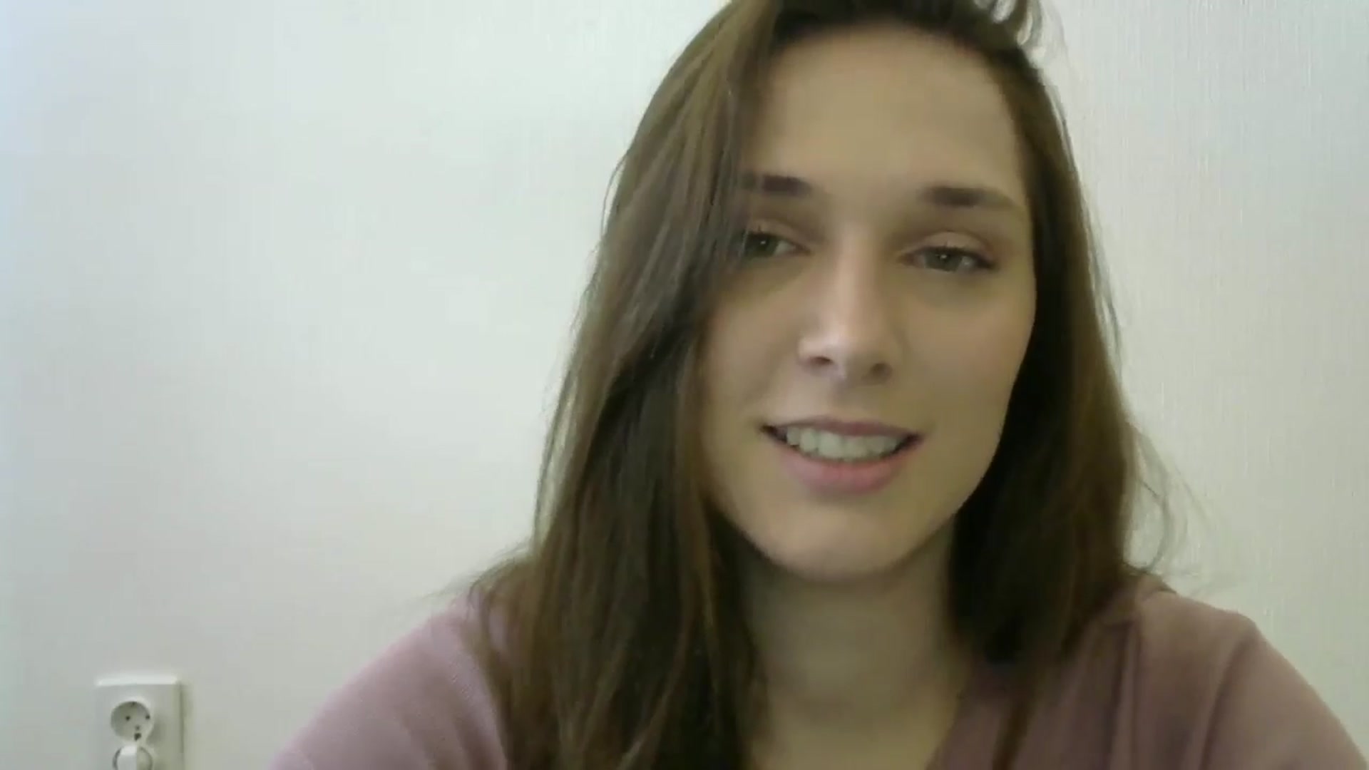 Gallery image thumbnail from HaleyReed's myfreecams stream on, 05/19/2024, 10:32 image 11 of 20