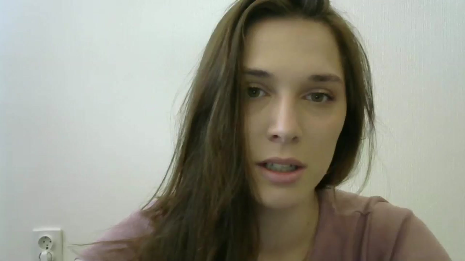 Gallery image thumbnail from HaleyReed's myfreecams stream on, 05/19/2024, 10:32 image 14 of 20