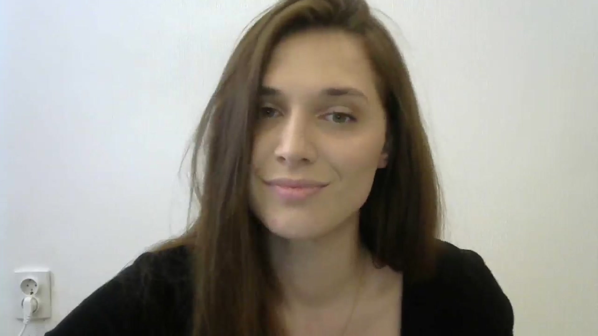 Gallery image thumbnail from HaleyReed's myfreecams stream on, 05/20/2024, 12:09 image 17 of 20