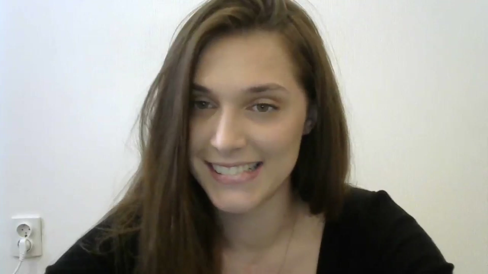 Gallery image thumbnail from HaleyReed's myfreecams stream on, 05/20/2024, 12:09 image 16 of 20