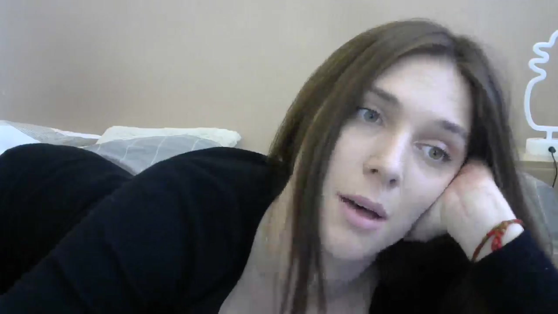 Gallery image thumbnail from HaleyReed's myfreecams stream on, 05/20/2024, 12:28 image 18 of 20