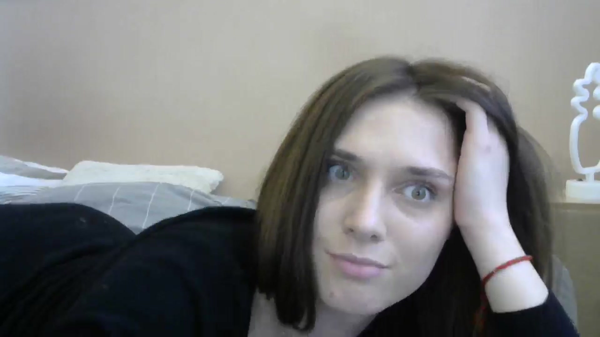 Gallery image thumbnail from HaleyReed's myfreecams stream on, 05/20/2024, 13:01 image 12 of 20