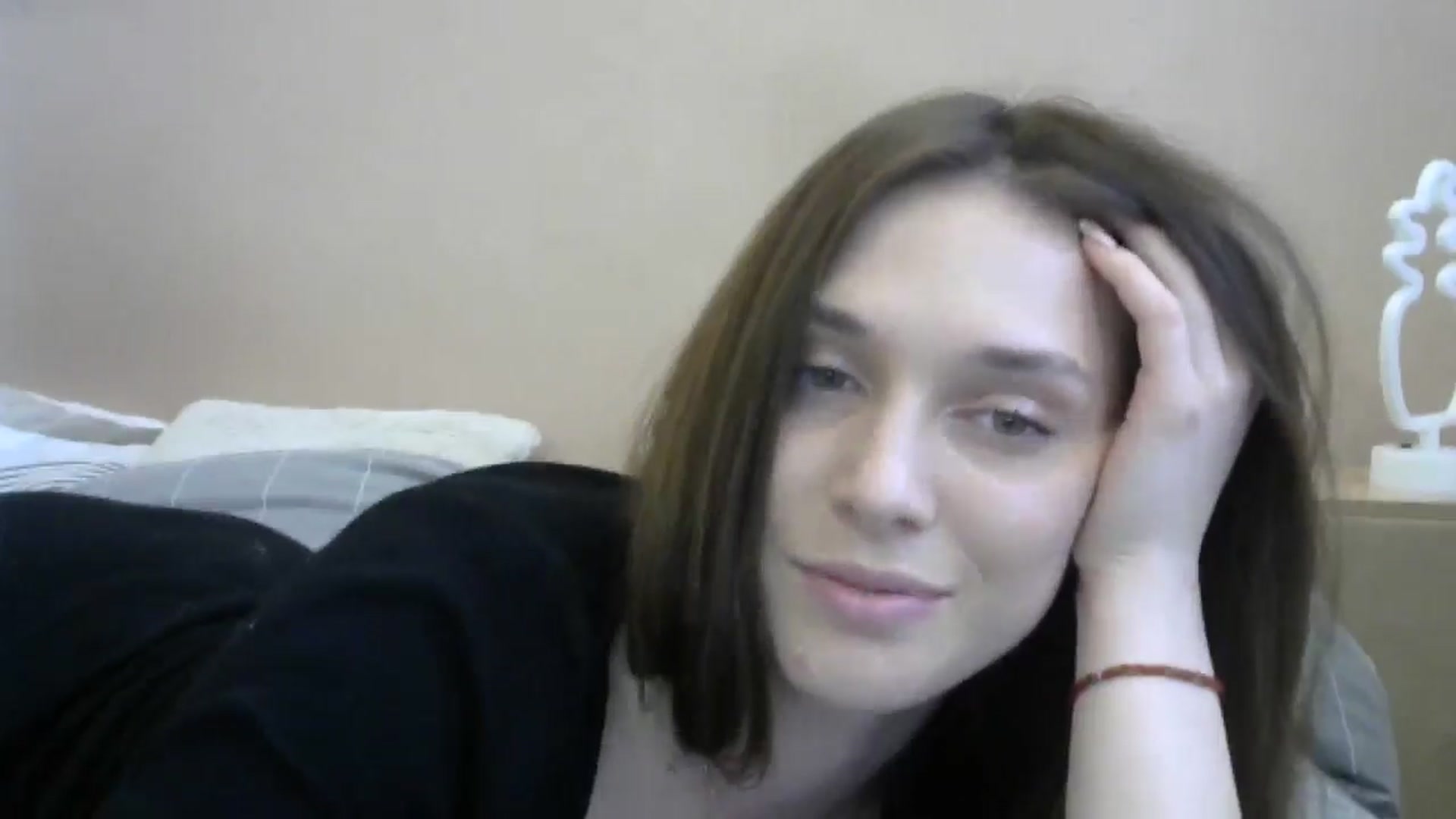 Gallery image thumbnail from HaleyReed's myfreecams stream on, 05/20/2024, 13:01 image 15 of 20