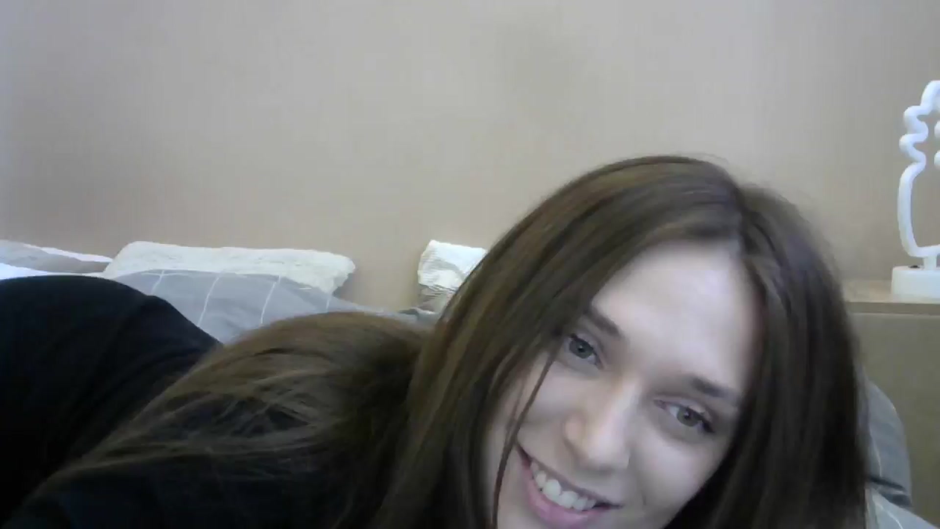 Gallery image thumbnail from HaleyReed's myfreecams stream on, 05/20/2024, 13:01 image 1 of 20