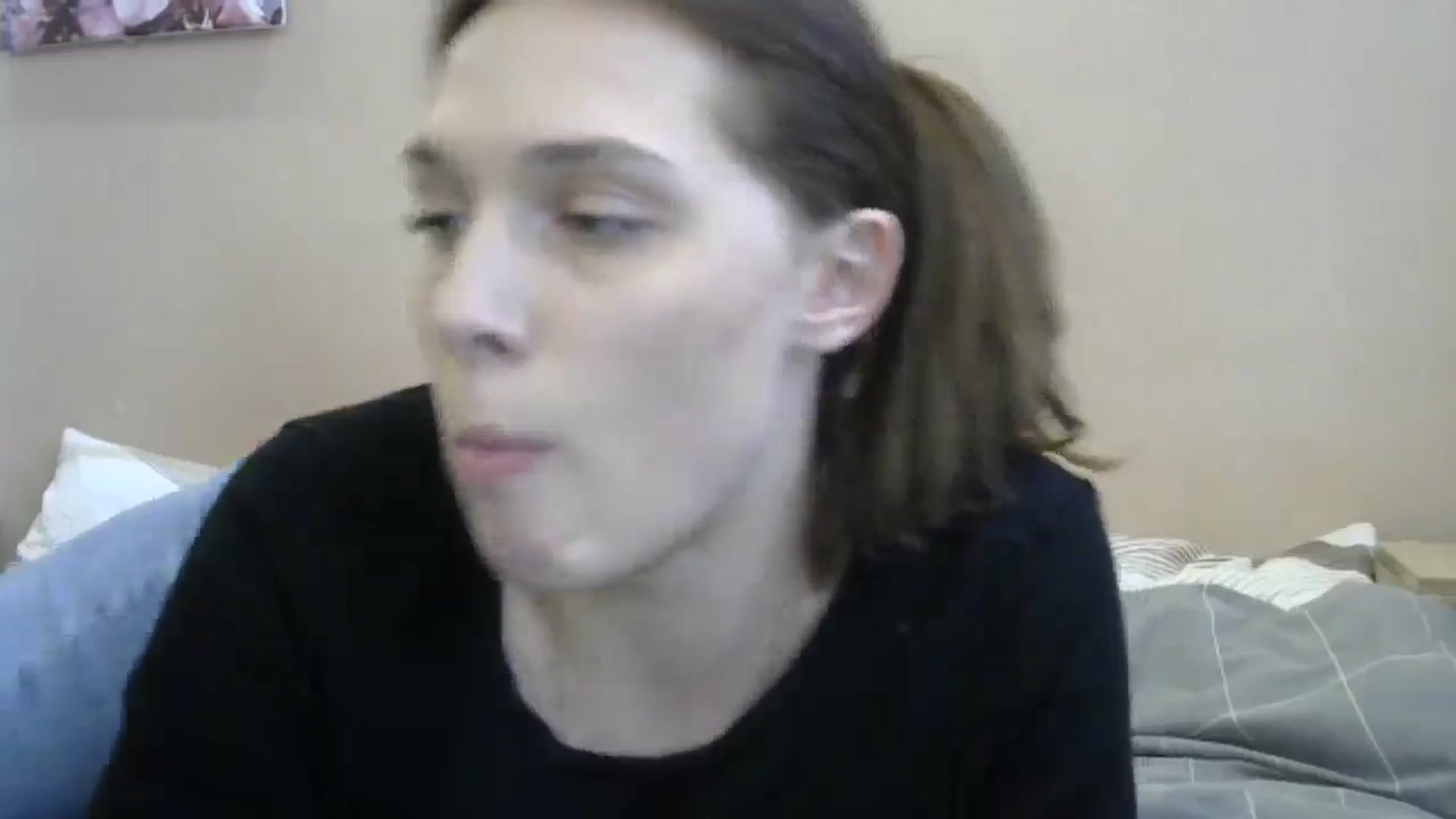 Gallery image thumbnail from HaleyReed's myfreecams stream on, 05/20/2024, 15:01 image 12 of 20