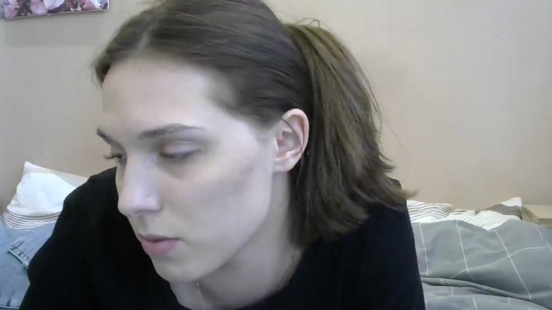 Gallery image thumbnail from HaleyReed's myfreecams stream on, 05/20/2024, 15:01 image 8 of 20