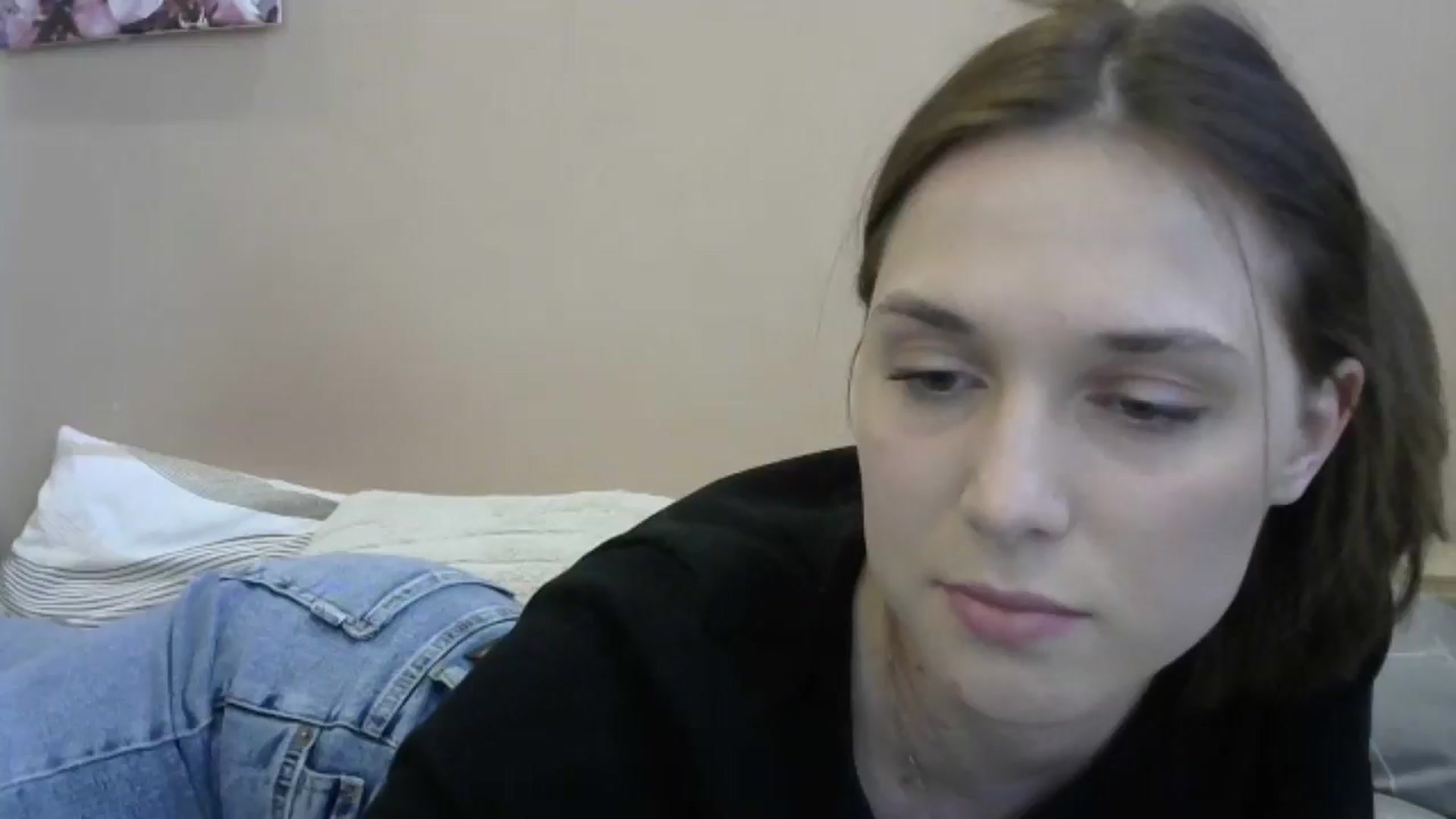 Gallery image thumbnail from HaleyReed's myfreecams stream on, 05/20/2024, 15:01 image 18 of 20