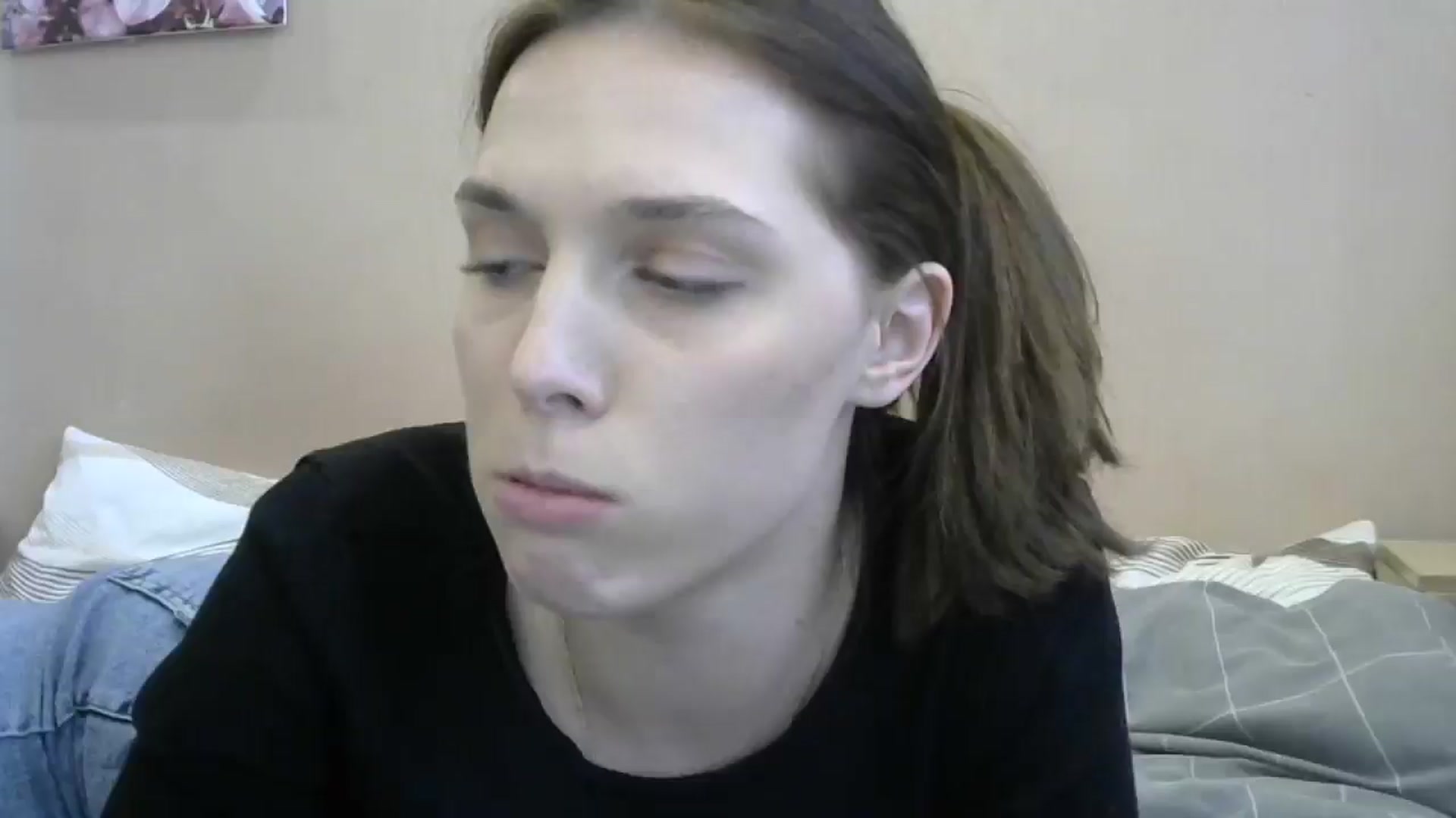 Gallery image thumbnail from HaleyReed's myfreecams stream on, 05/20/2024, 15:01 image 9 of 20