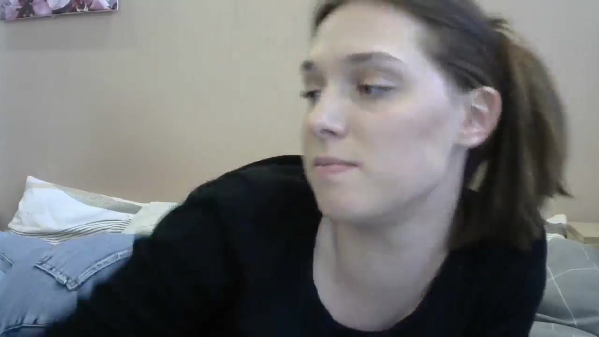 Gallery image thumbnail from HaleyReed's myfreecams stream on, 05/20/2024, 15:01 image 4 of 20