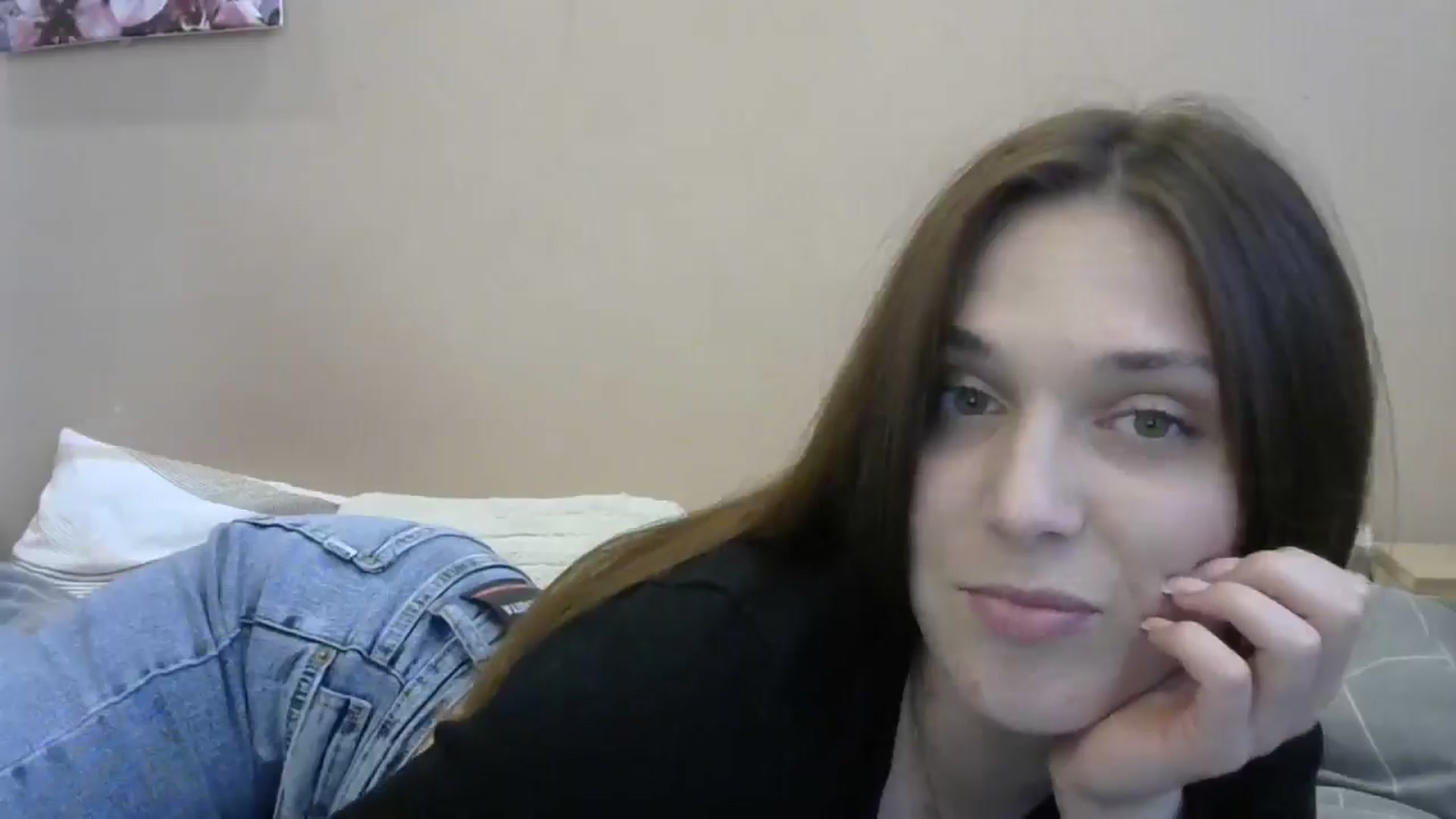 Gallery image thumbnail from HaleyReed's myfreecams stream on, 05/20/2024, 15:42 image 6 of 20