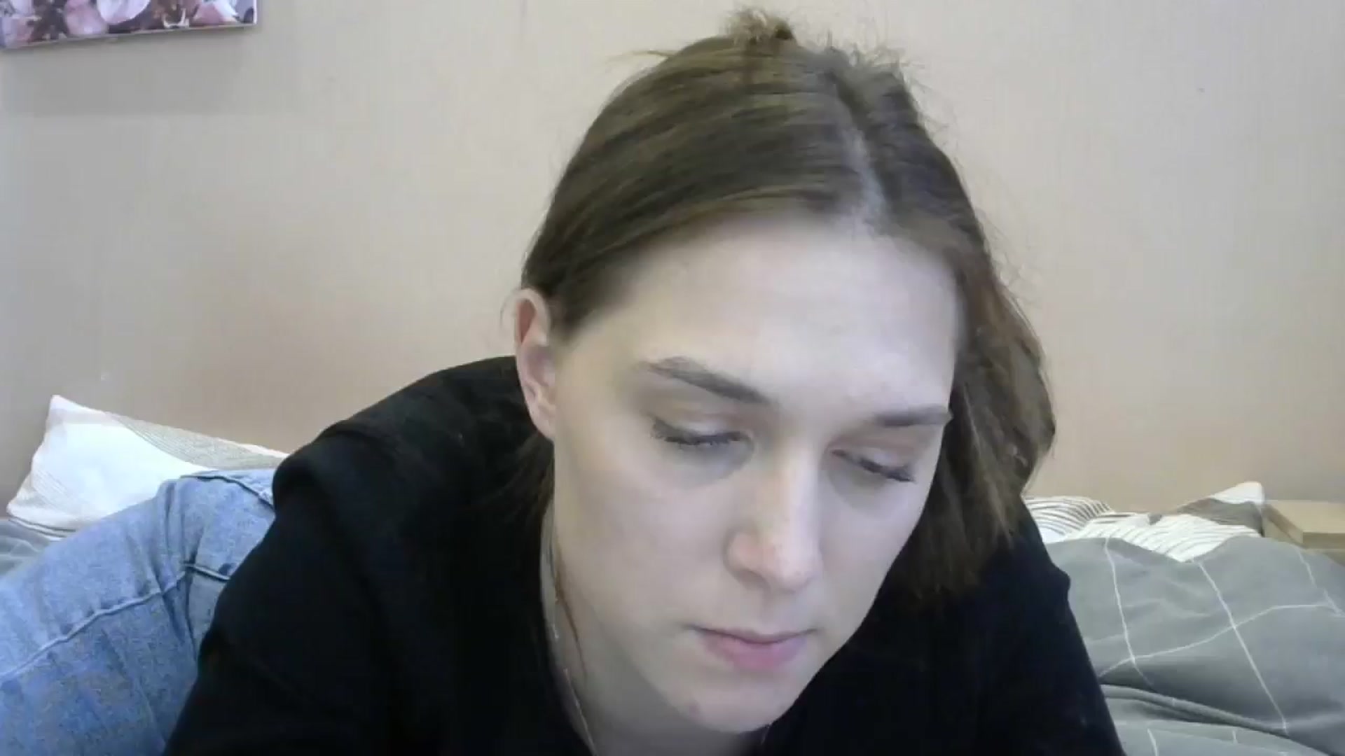 Gallery image thumbnail from HaleyReed's myfreecams stream on, 05/20/2024, 15:42 image 3 of 20