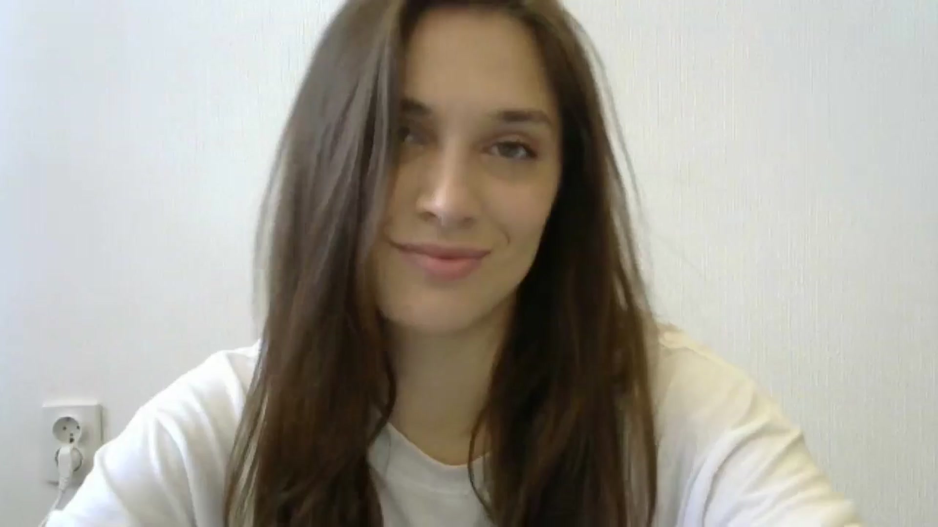 Gallery image thumbnail from HaleyReed's myfreecams stream on, 05/21/2024, 08:44 image 19 of 20