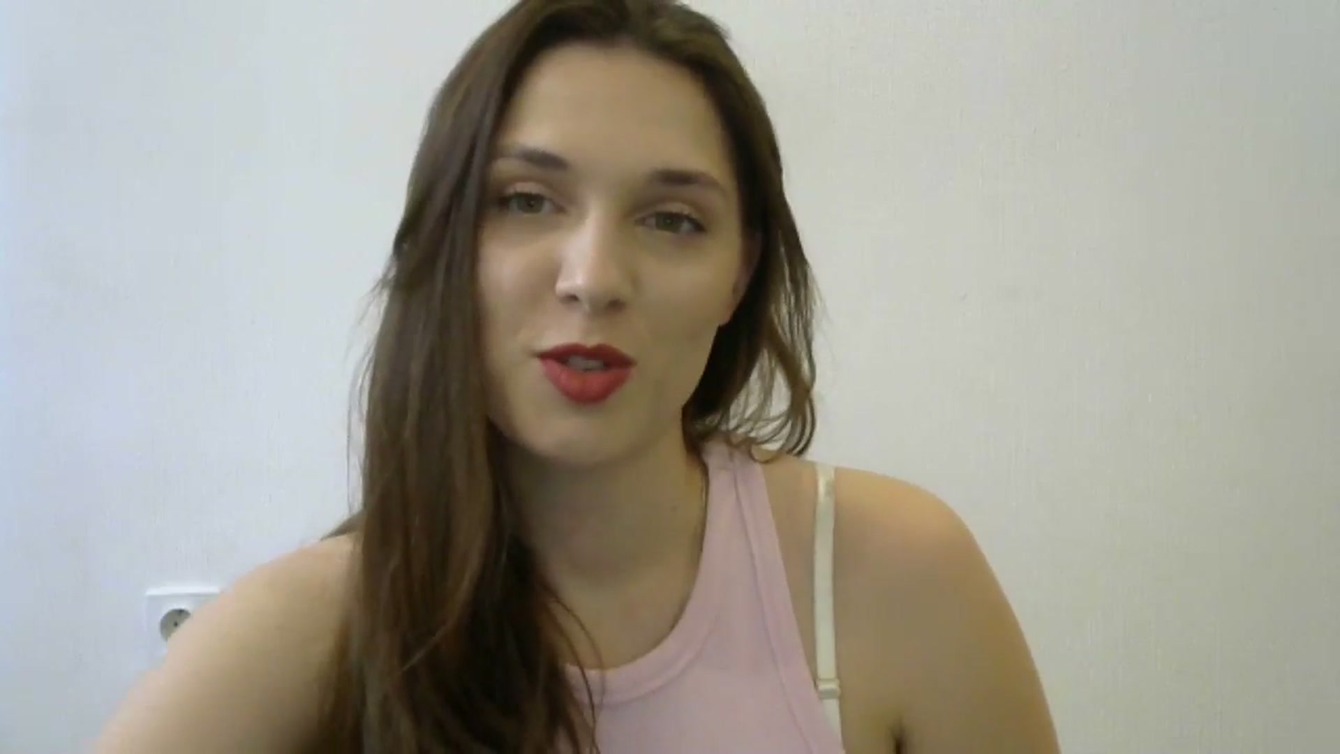 Gallery image thumbnail from HaleyReed's myfreecams stream on, 05/22/2024, 12:02 image 16 of 20