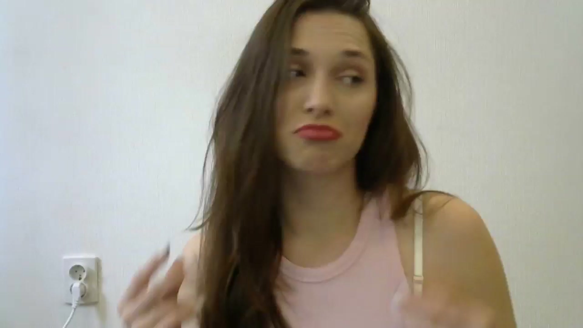 Gallery image thumbnail from HaleyReed's myfreecams stream on, 05/22/2024, 12:42 image 3 of 20