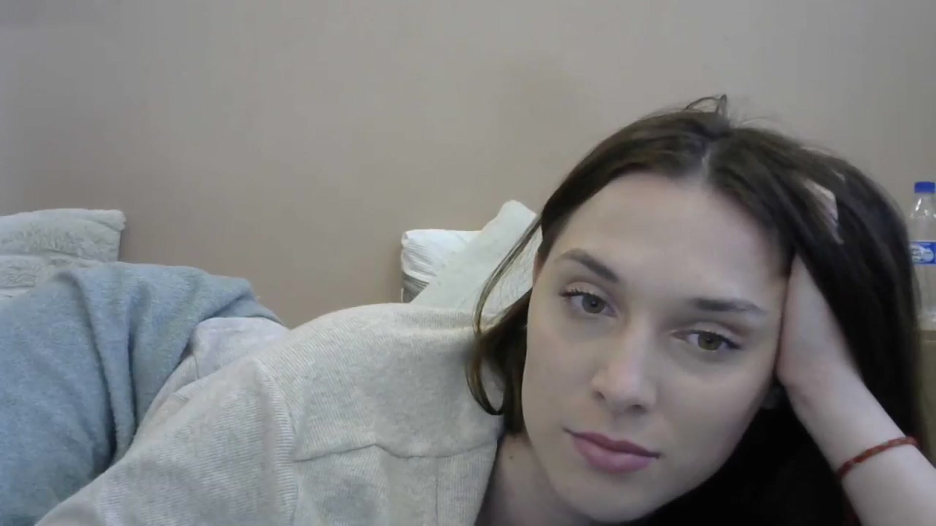Gallery image thumbnail from HaleyReed's myfreecams stream on, 05/22/2024, 16:12 image 9 of 20