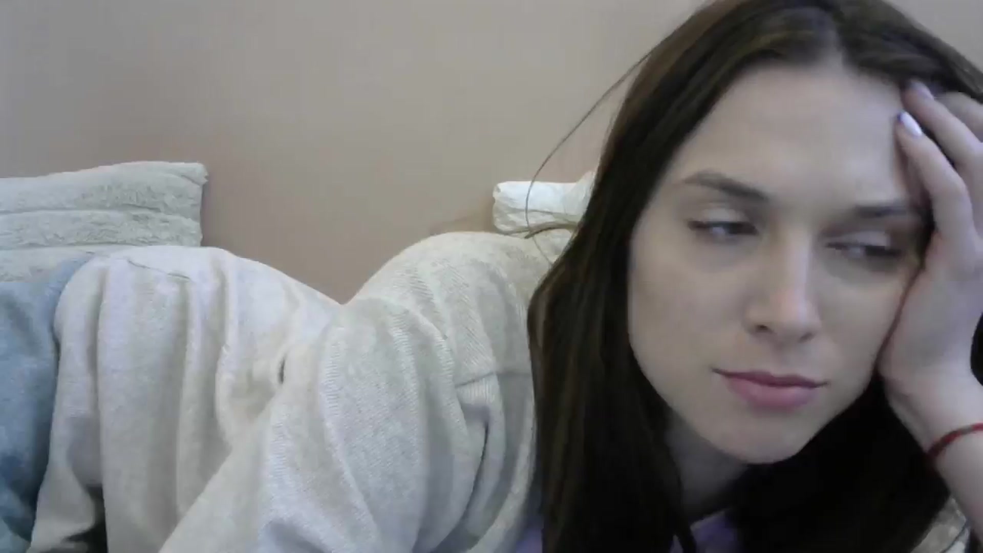 Gallery image thumbnail from HaleyReed's myfreecams stream on, 05/22/2024, 16:12 image 5 of 20
