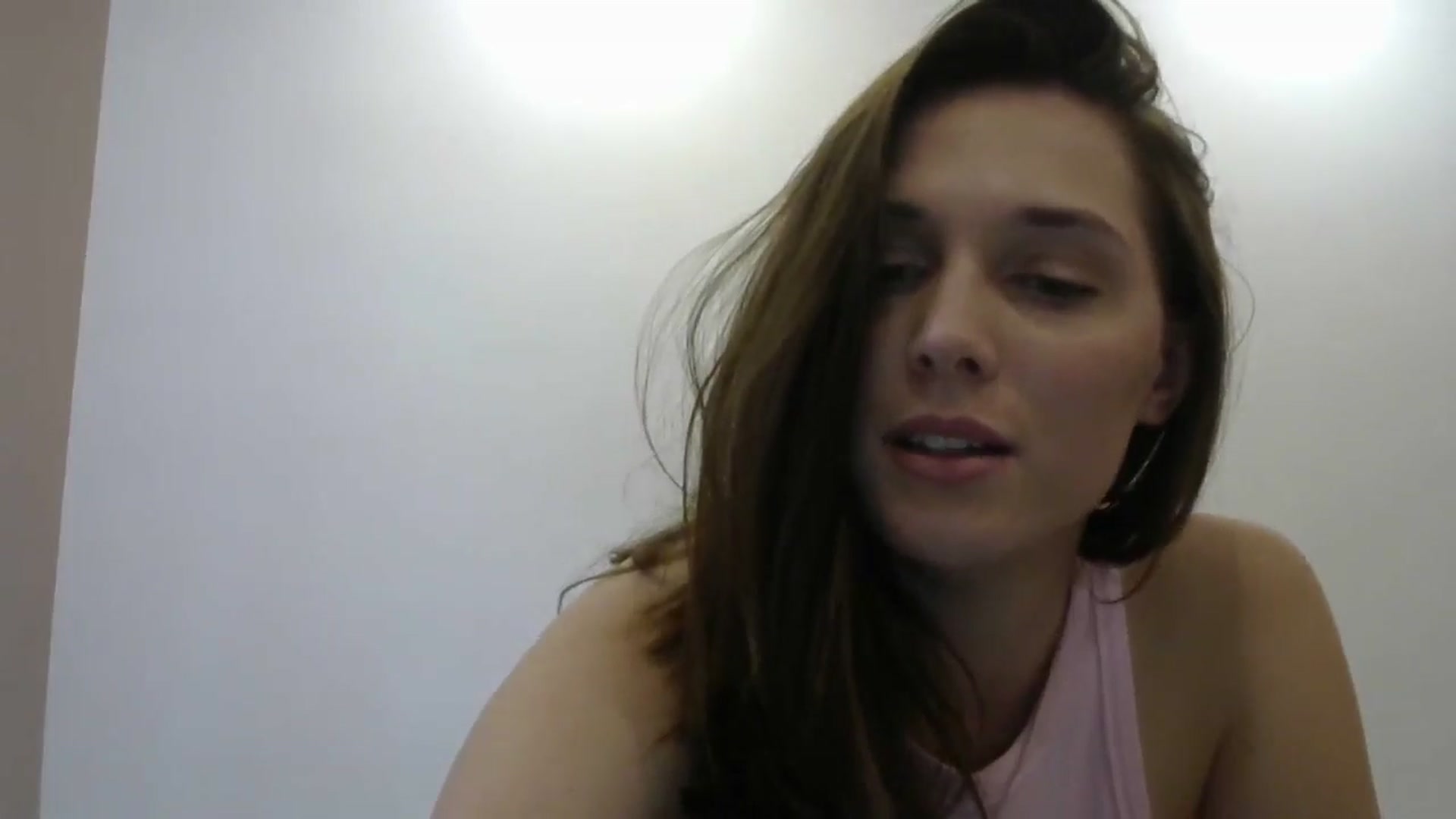 Gallery image thumbnail from HaleyReed's myfreecams stream on, 05/22/2024, 16:50 image 2 of 20