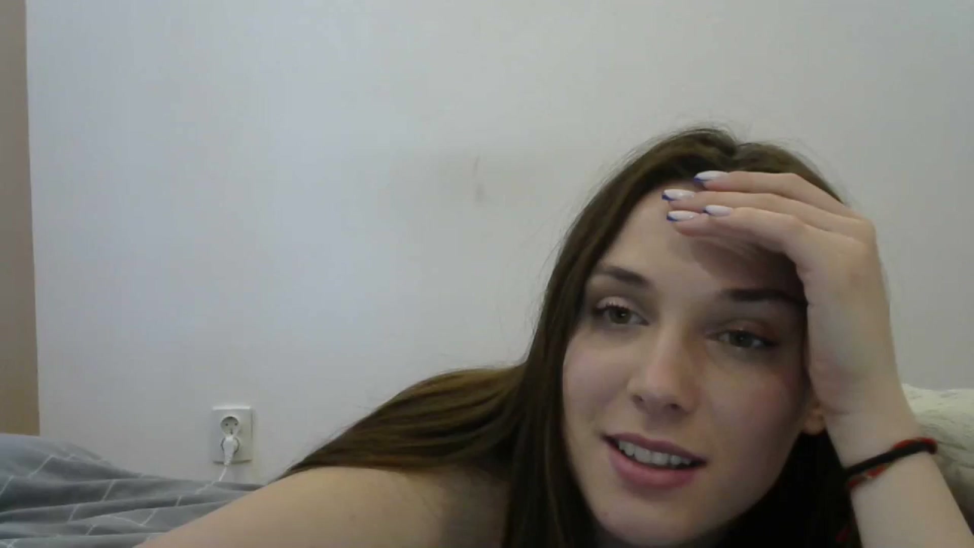 Gallery image thumbnail from HaleyReed's myfreecams stream on, 05/22/2024, 17:15 image 1 of 20