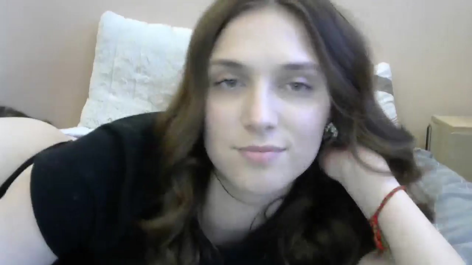 Gallery image thumbnail from HaleyReed's myfreecams stream on, 05/24/2024, 13:22 image 7 of 20