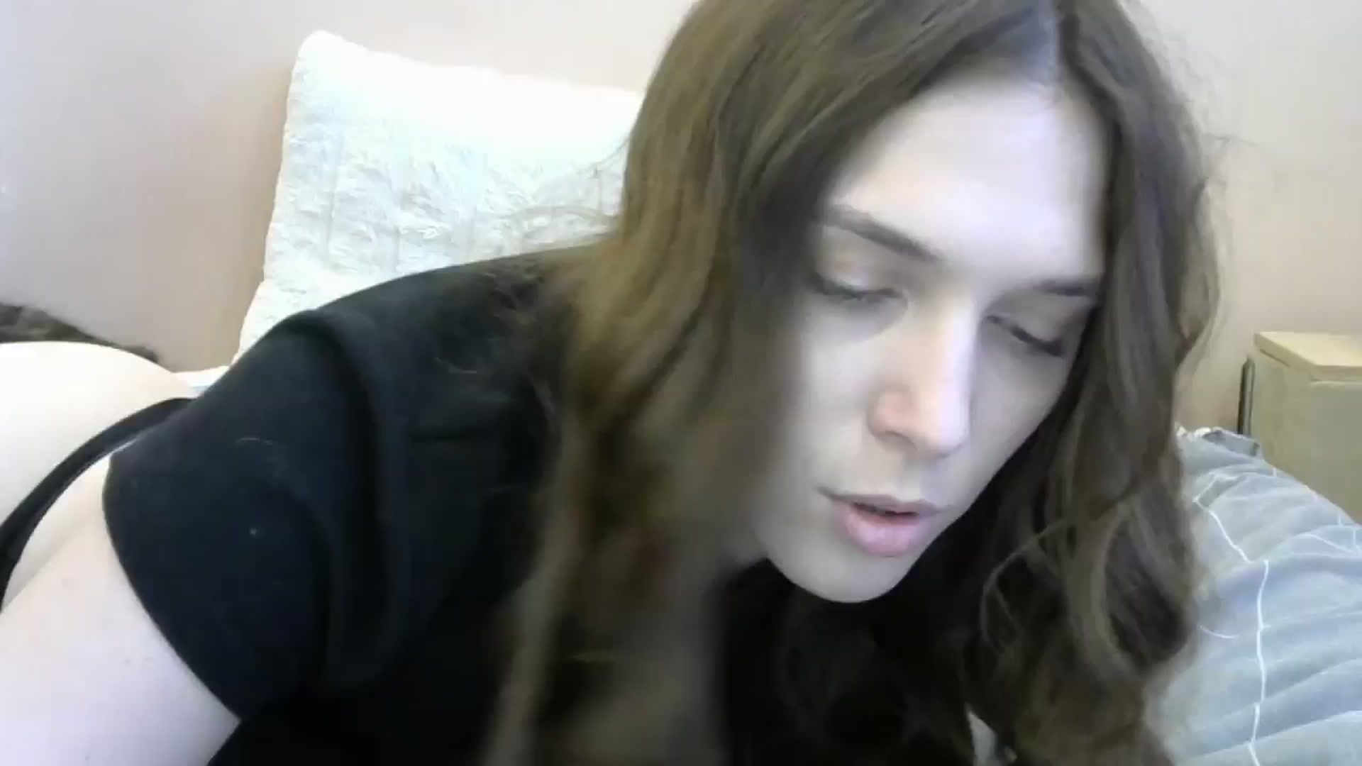Gallery image thumbnail from HaleyReed's myfreecams stream on, 05/24/2024, 13:22 image 9 of 20