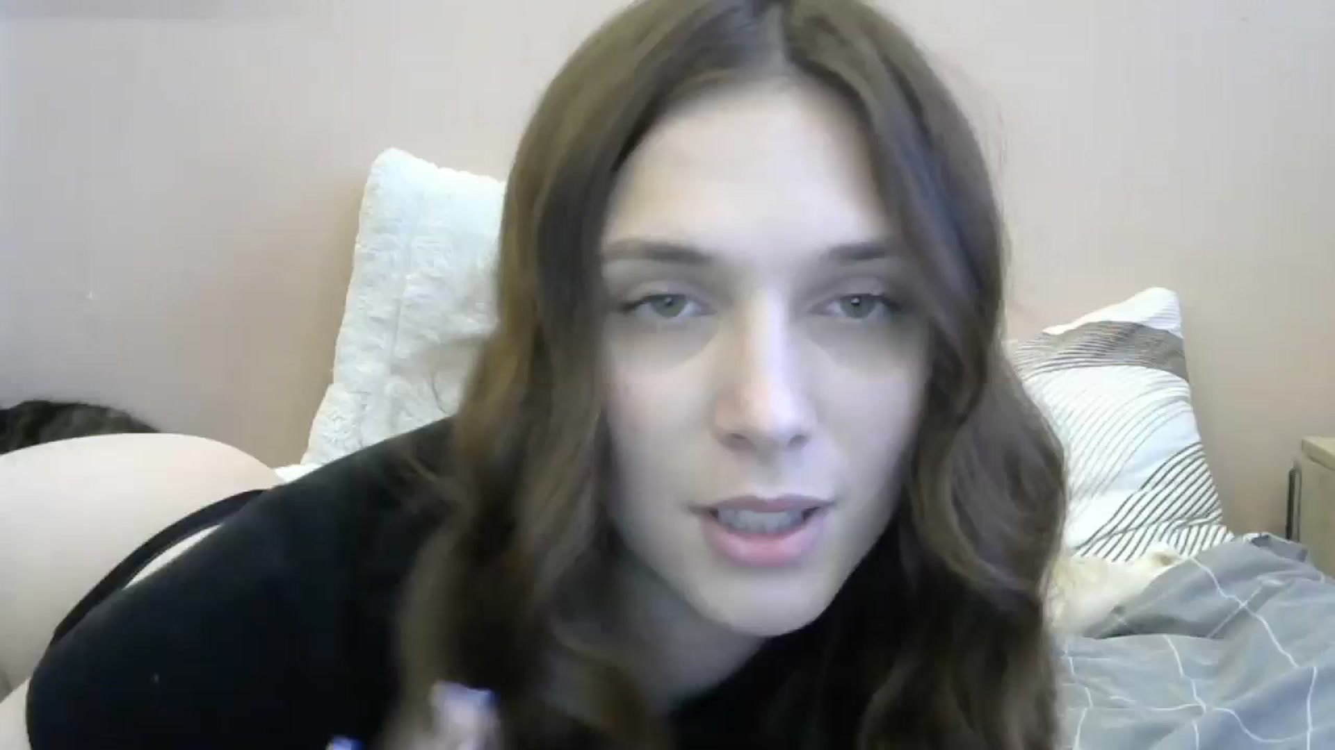 Gallery image thumbnail from HaleyReed's myfreecams stream on, 05/24/2024, 13:22 image 1 of 20