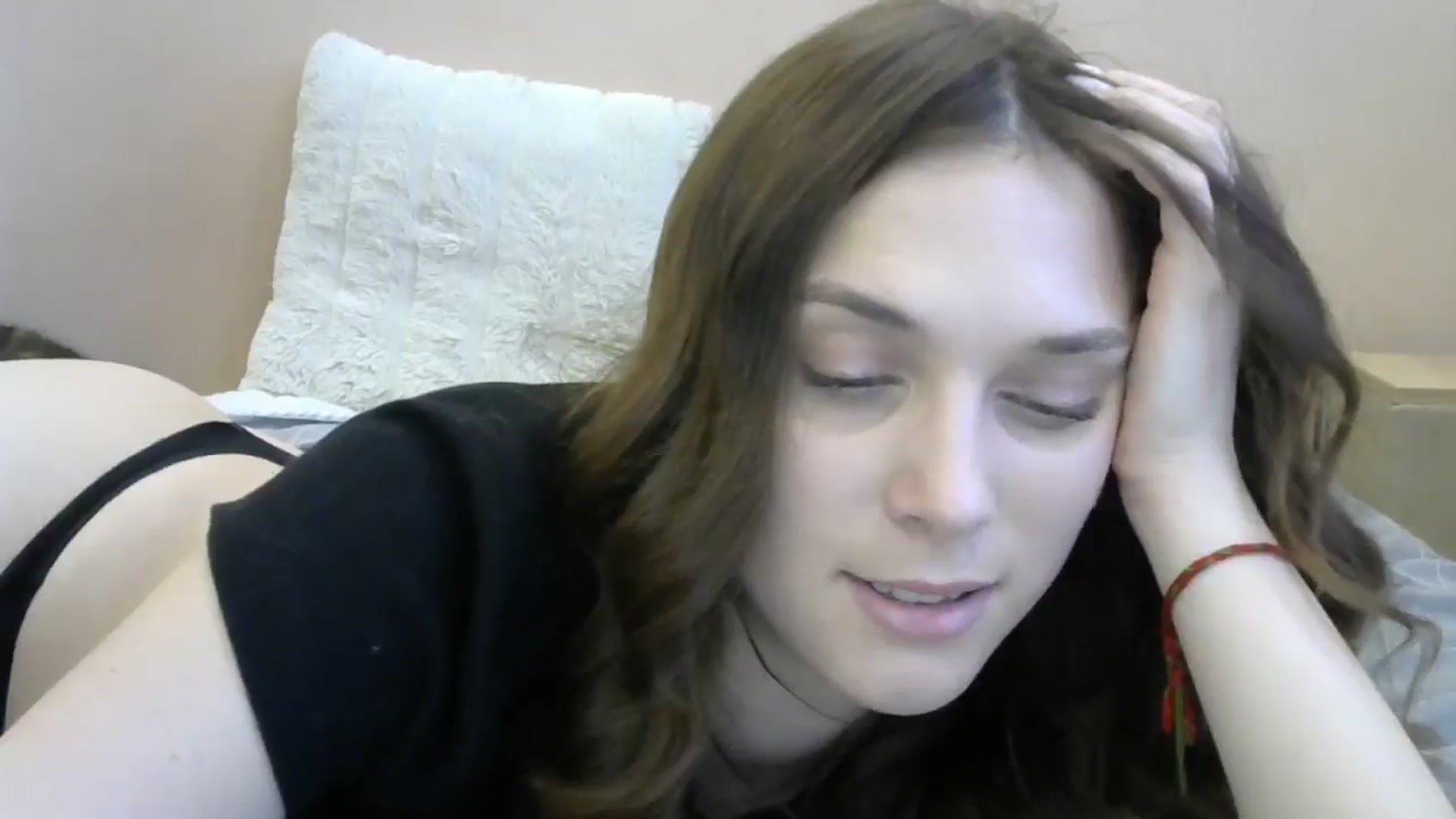Gallery image thumbnail from HaleyReed's myfreecams stream on, 05/24/2024, 13:22 image 8 of 20