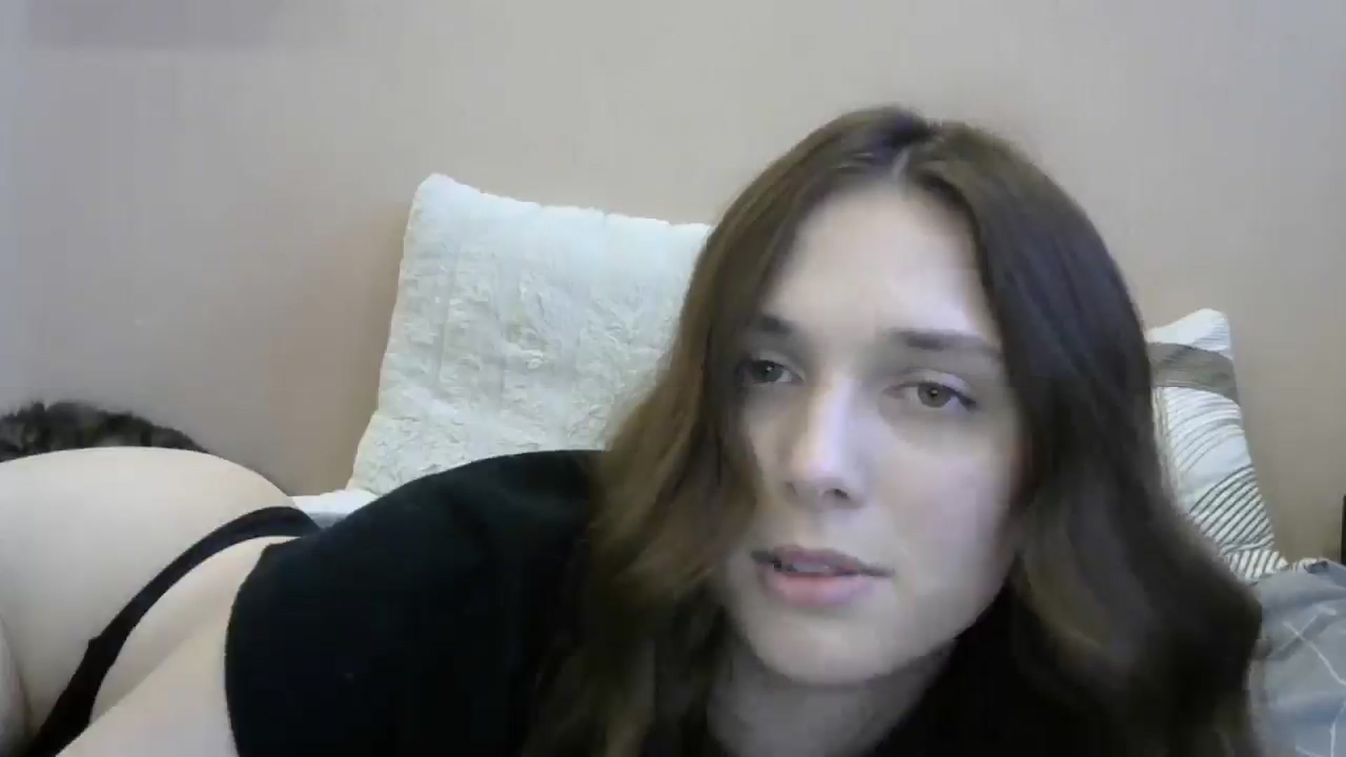 Gallery image thumbnail from HaleyReed's myfreecams stream on, 05/24/2024, 14:02 image 19 of 20