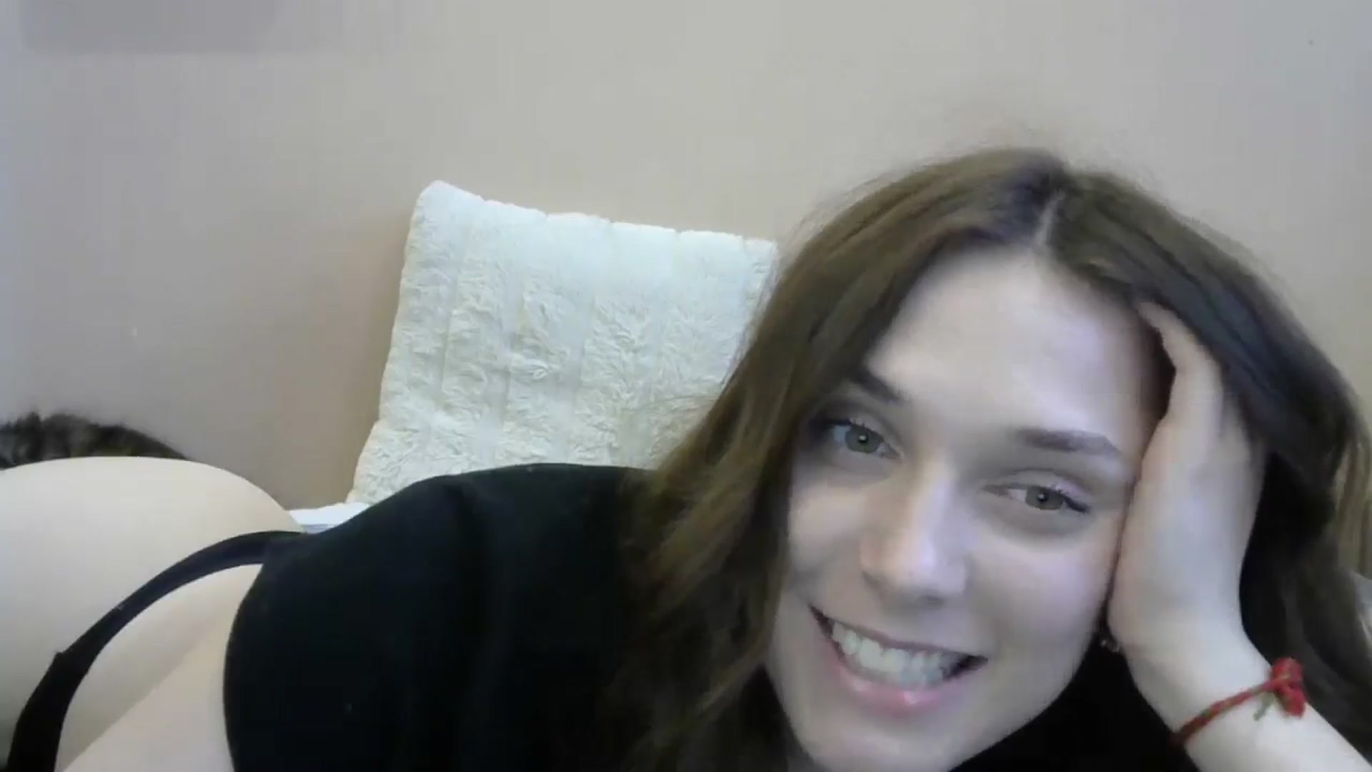 Gallery image thumbnail from HaleyReed's myfreecams stream on, 05/24/2024, 14:02 image 14 of 20