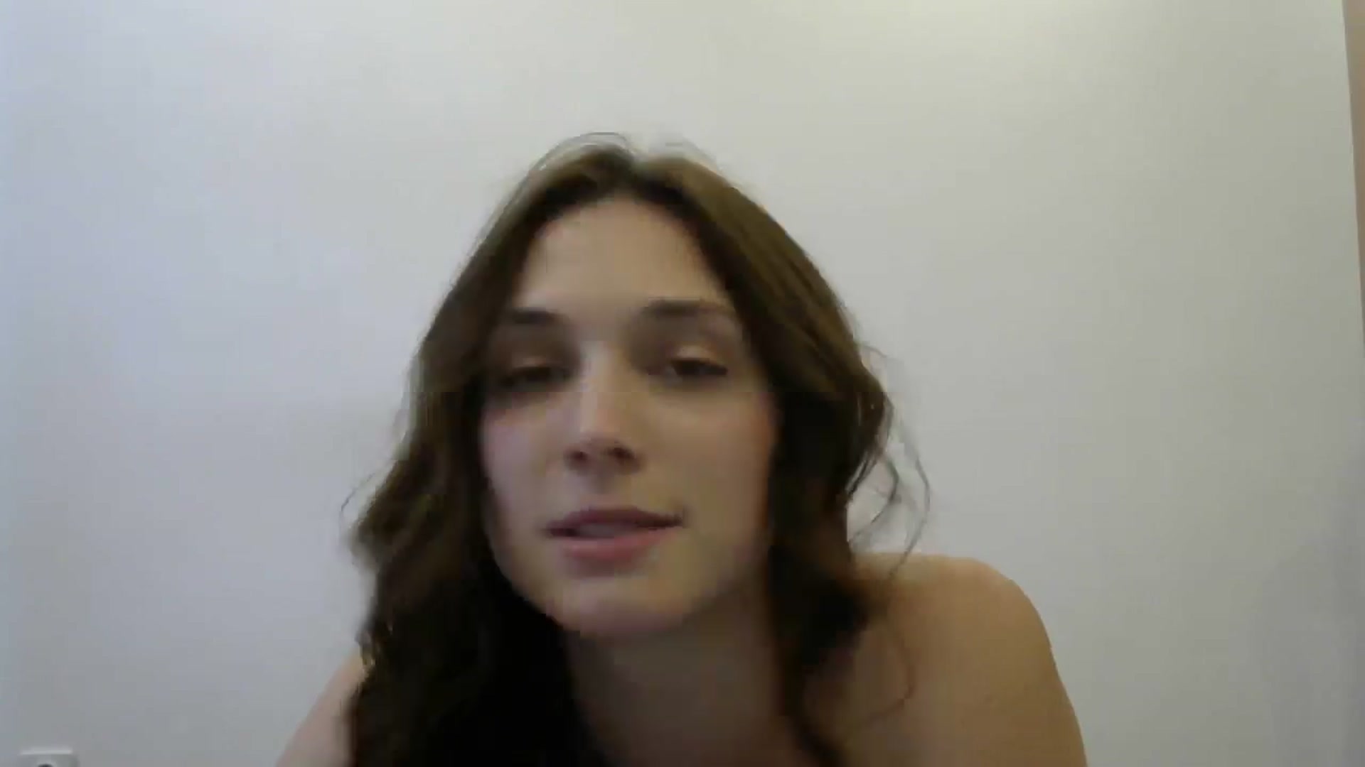 Gallery image thumbnail from HaleyReed's myfreecams stream on, 05/24/2024, 15:42 image 15 of 20
